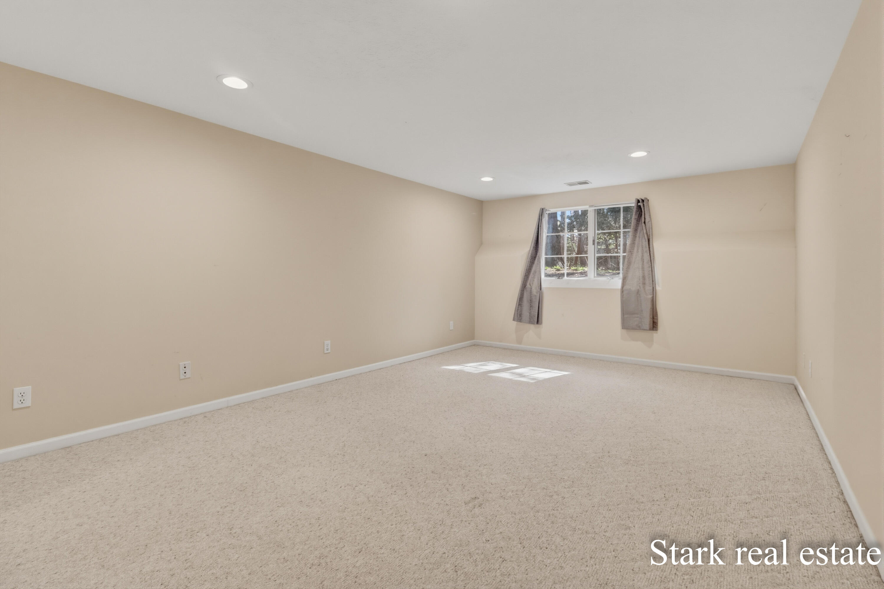 3670 Henry Street Norton Shores MI 49441
