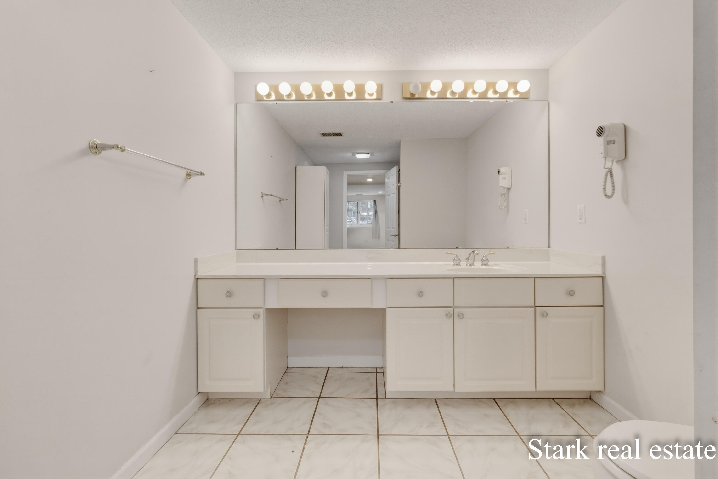 3670 Henry Street Norton Shores MI 49441