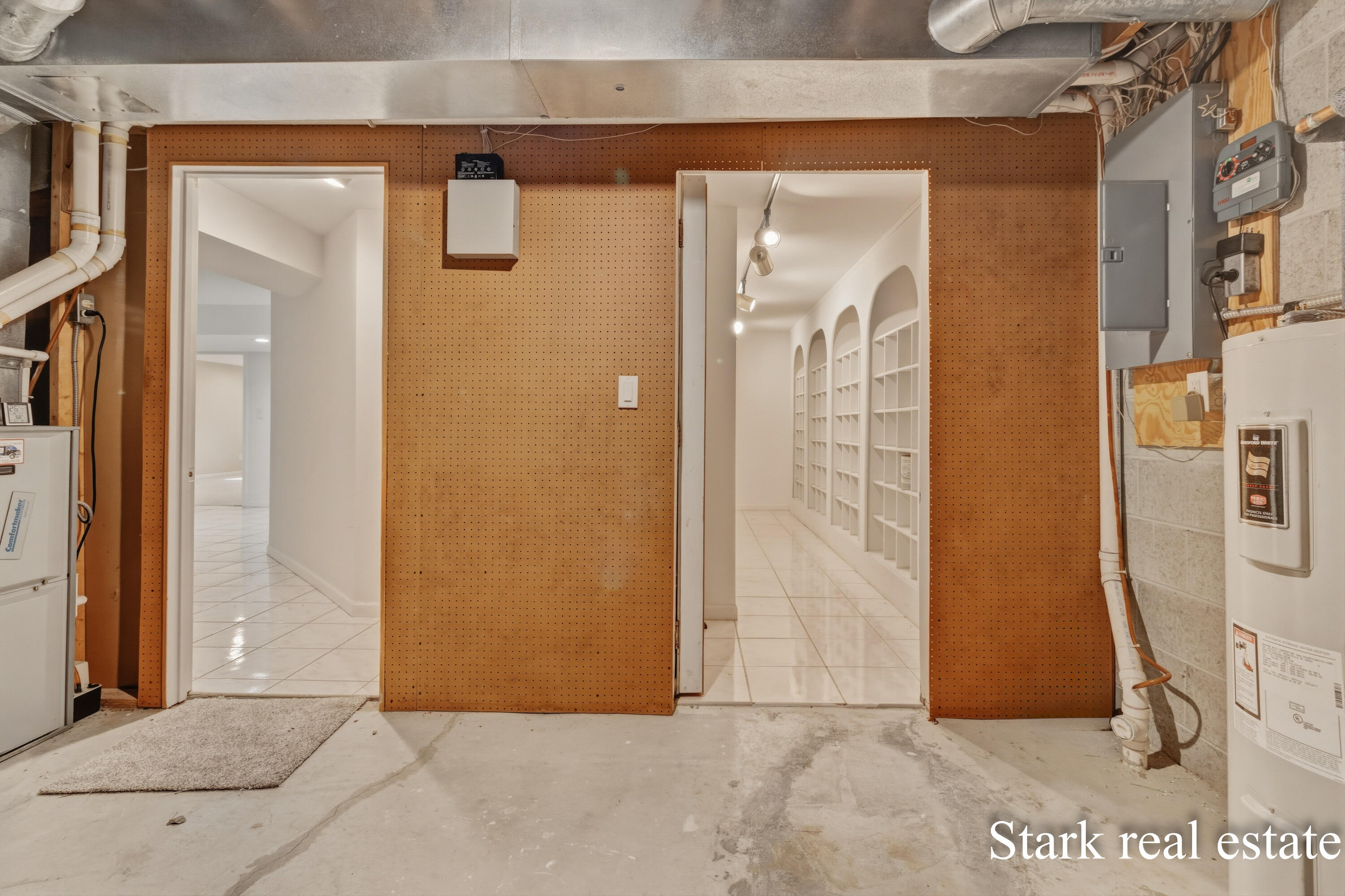 3670 Henry Street Norton Shores MI 49441