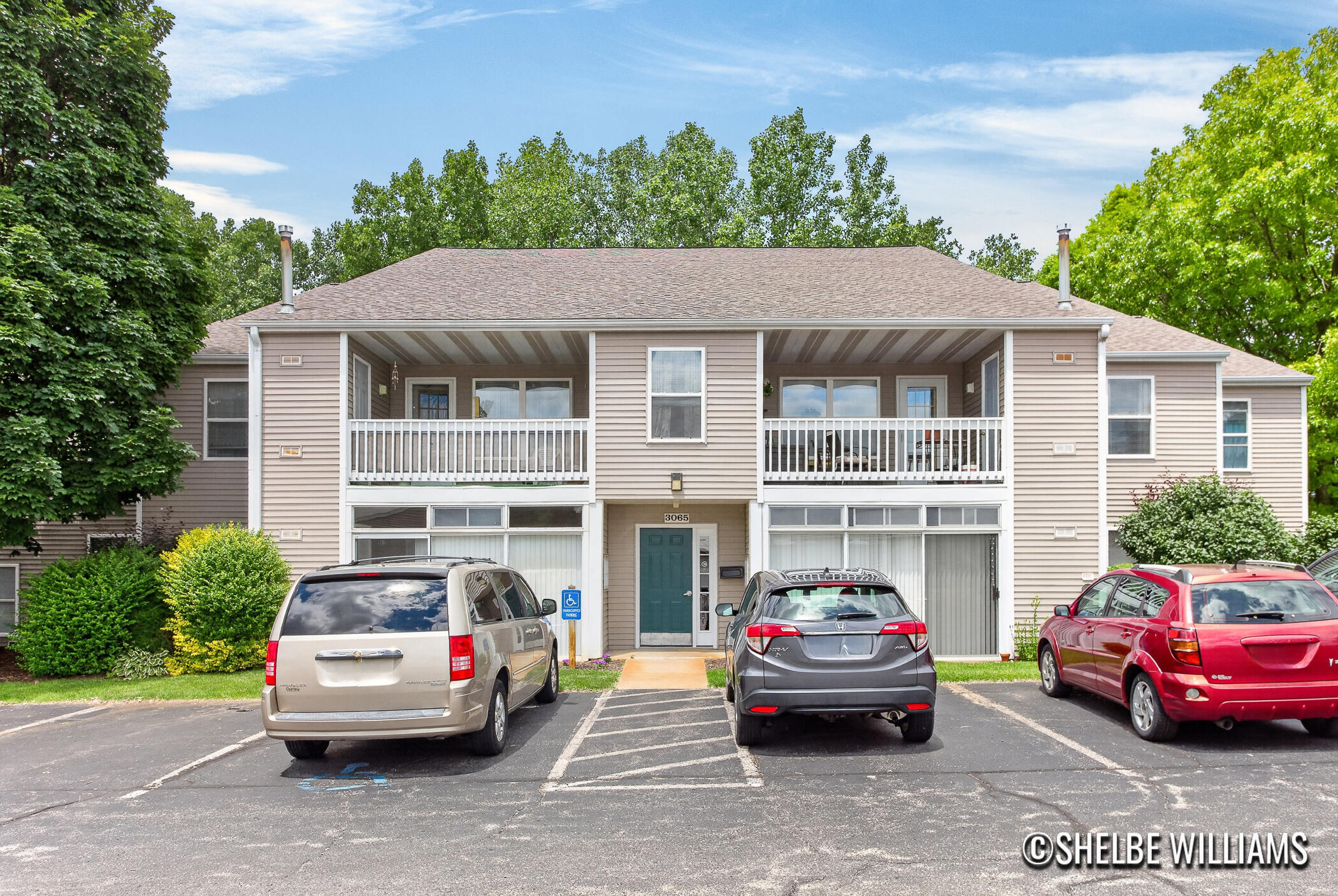 3065 Poplar Creek Drive SE Grand Rapids MI 49512