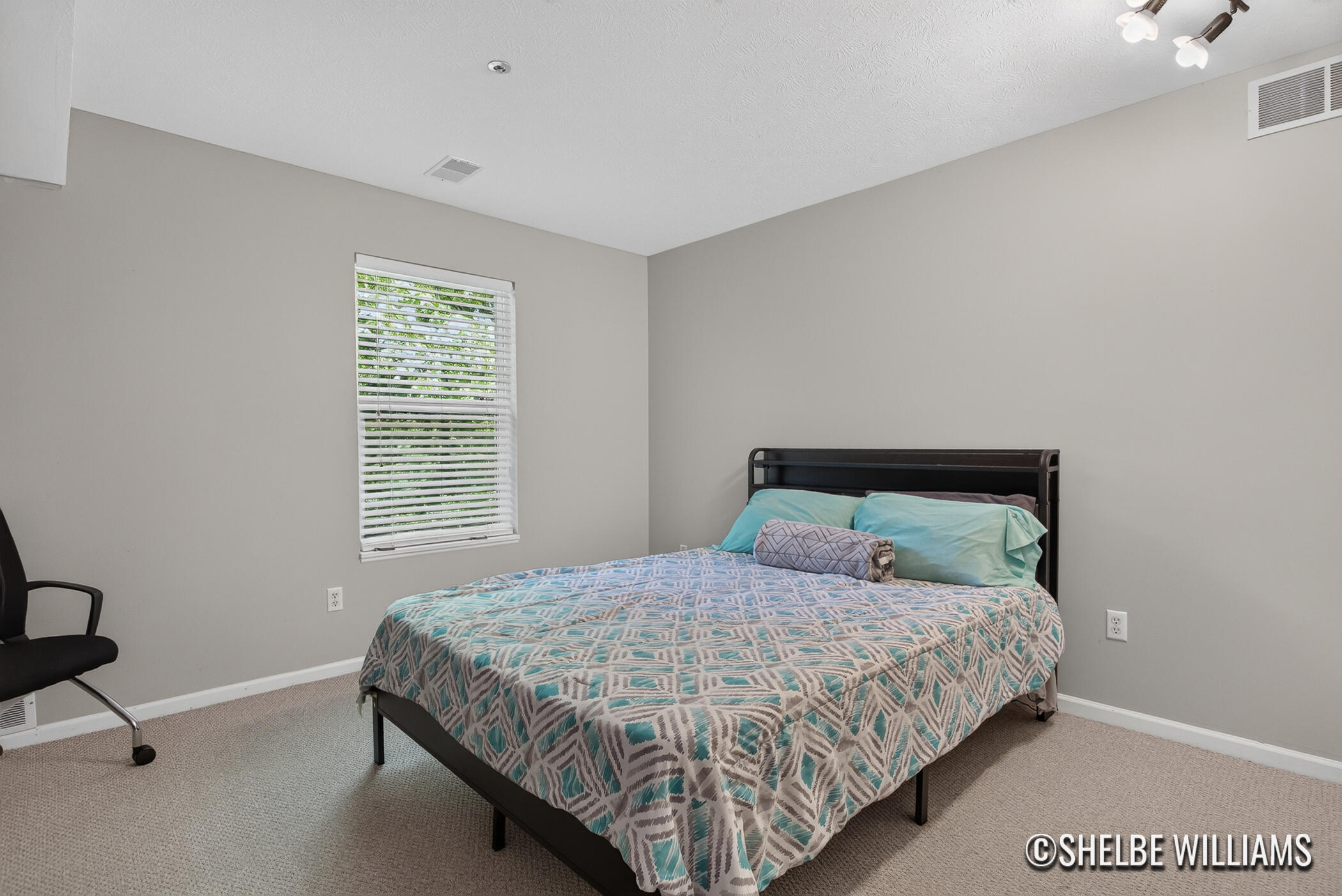 3065 Poplar Creek Drive SE Grand Rapids MI 49512