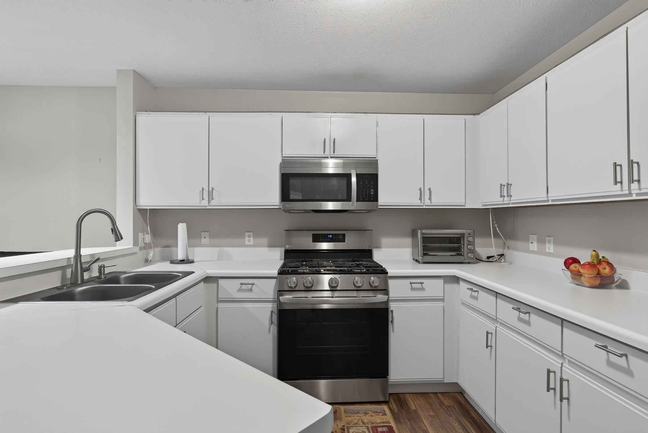 3065 Poplar Creek Drive SE Grand Rapids MI 49512