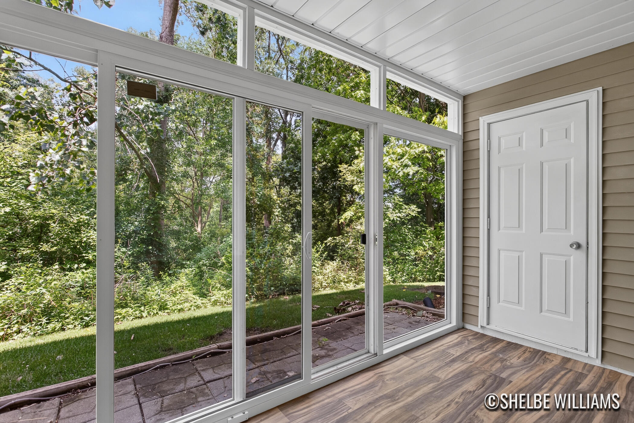 3065 Poplar Creek Drive SE Grand Rapids MI 49512
