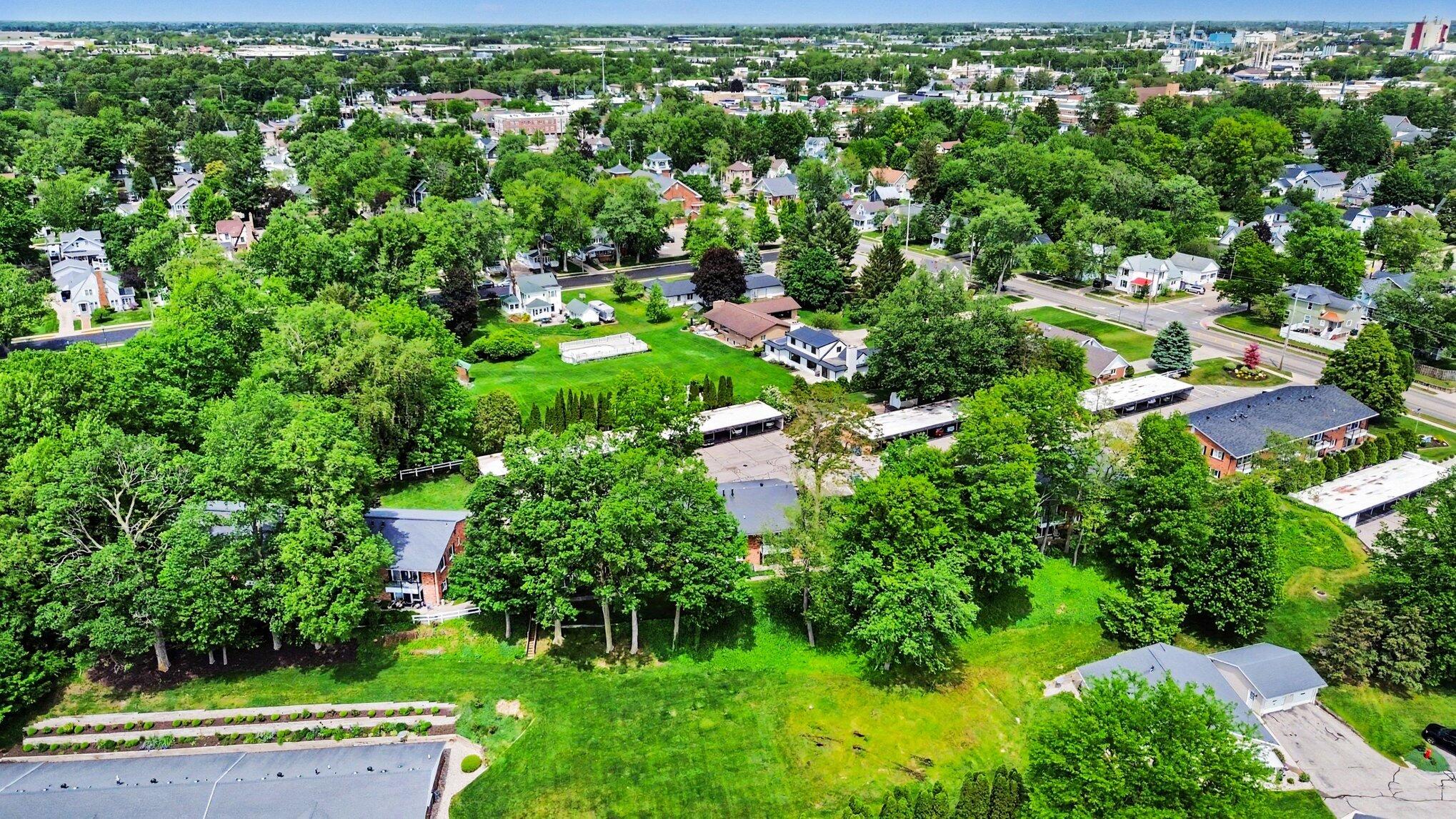 230 S State Street Zeeland MI 49464