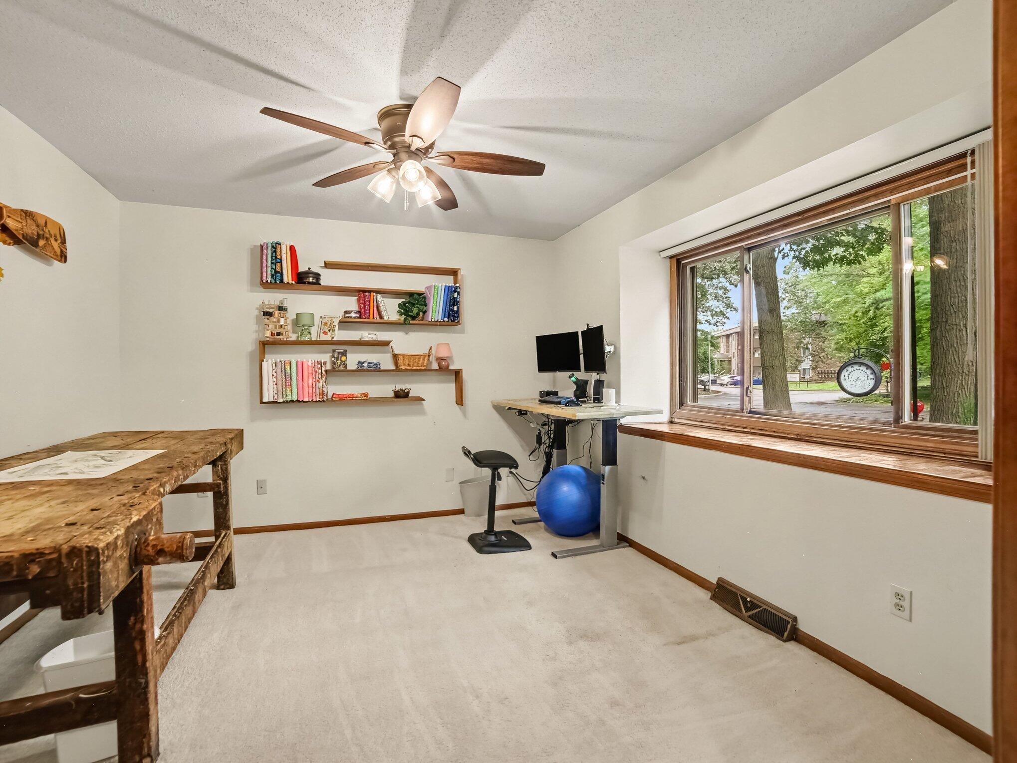 692 Pineway Drive Norton Shores MI 49441