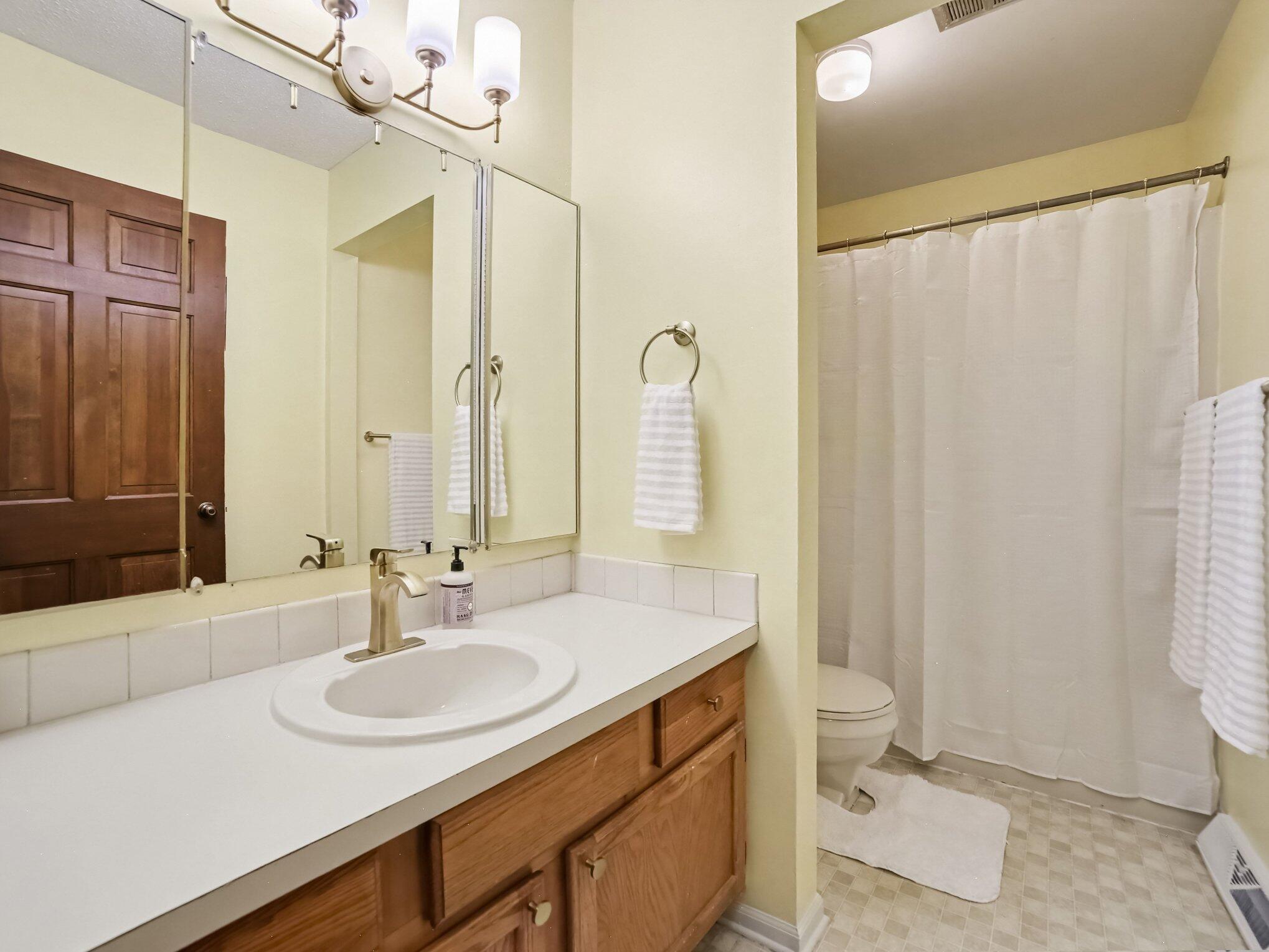 692 Pineway Drive Norton Shores MI 49441