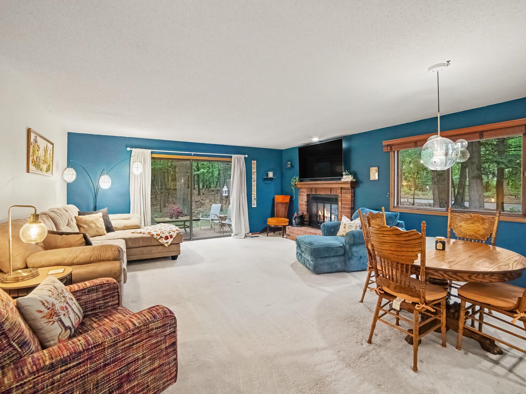 692 Pineway Drive Norton Shores MI 49441