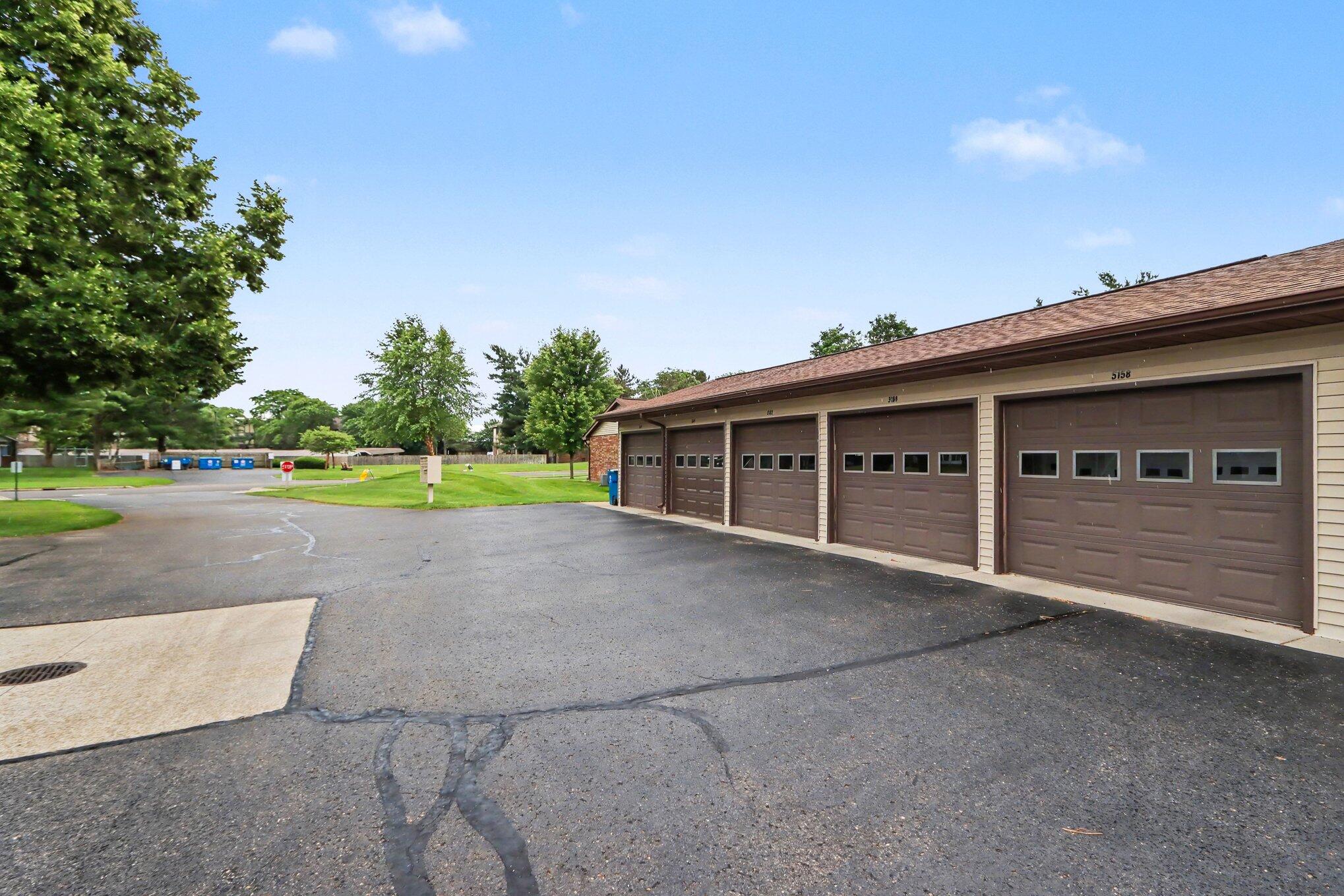 5158 Green Meadow Road Kalamazoo MI 49009