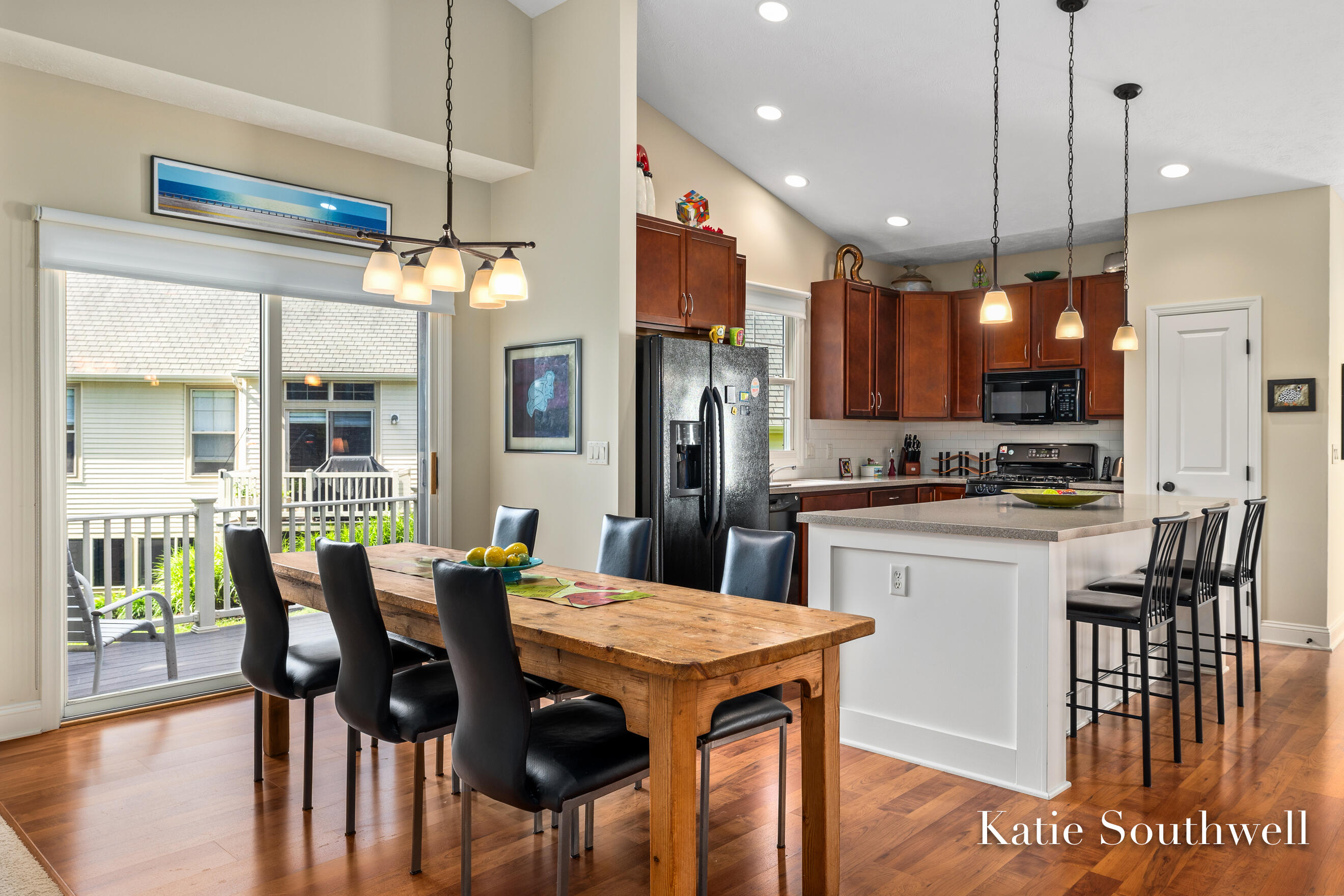 588 Enclave Court SE Grand Rapids MI 49546