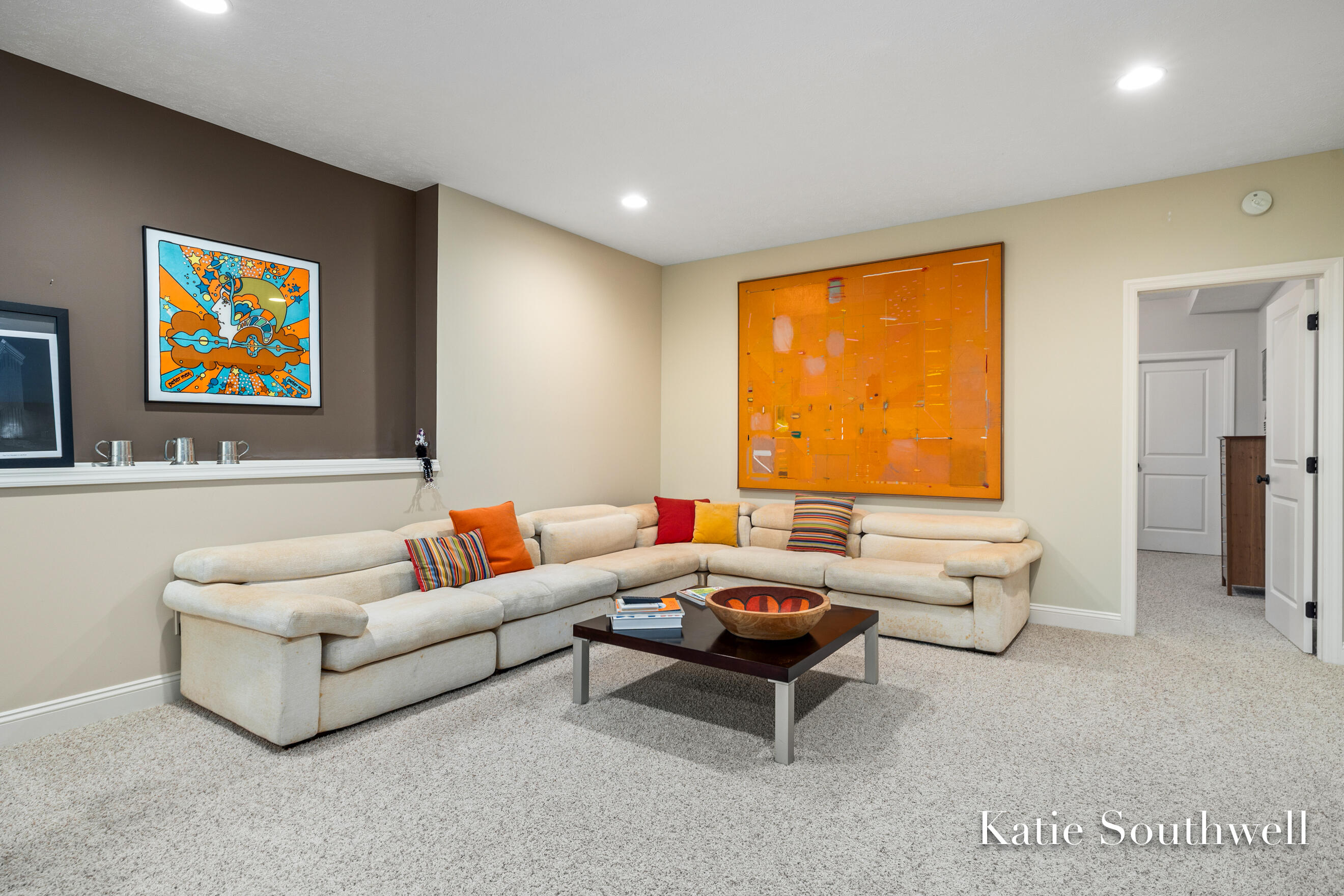 588 Enclave Court SE Grand Rapids MI 49546