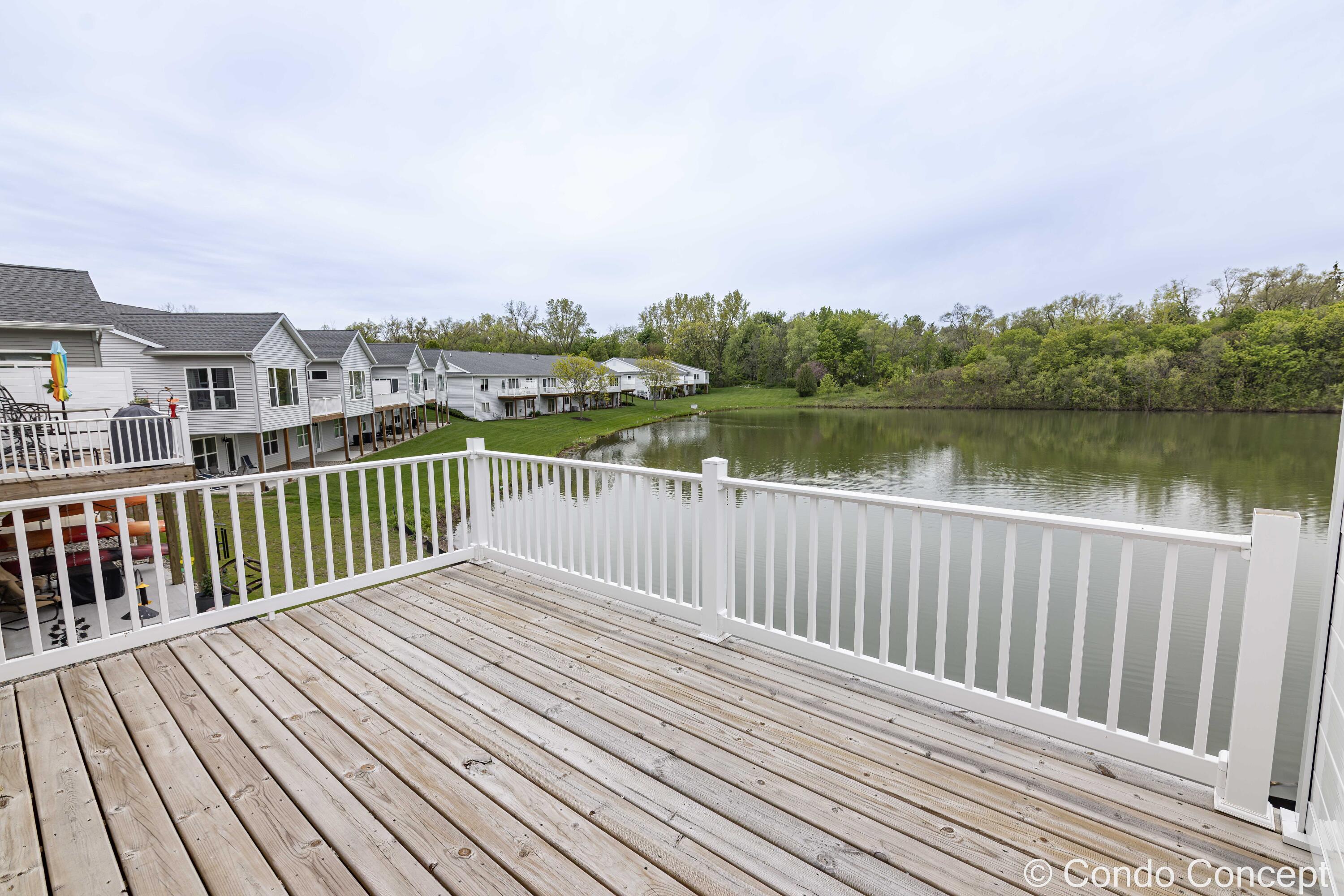 6623 Shoreside Court SE Grand Rapids MI 49548