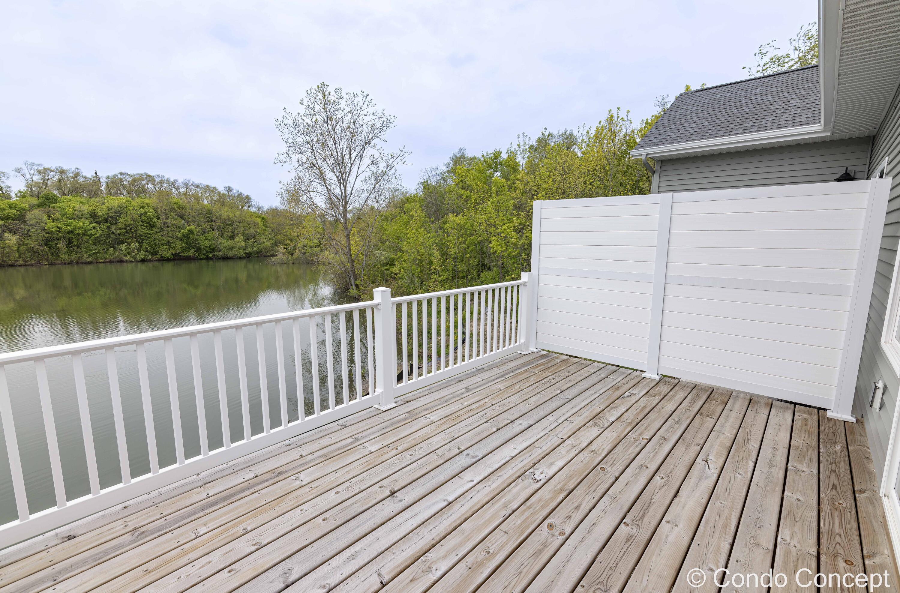 6623 Shoreside Court SE Grand Rapids MI 49548