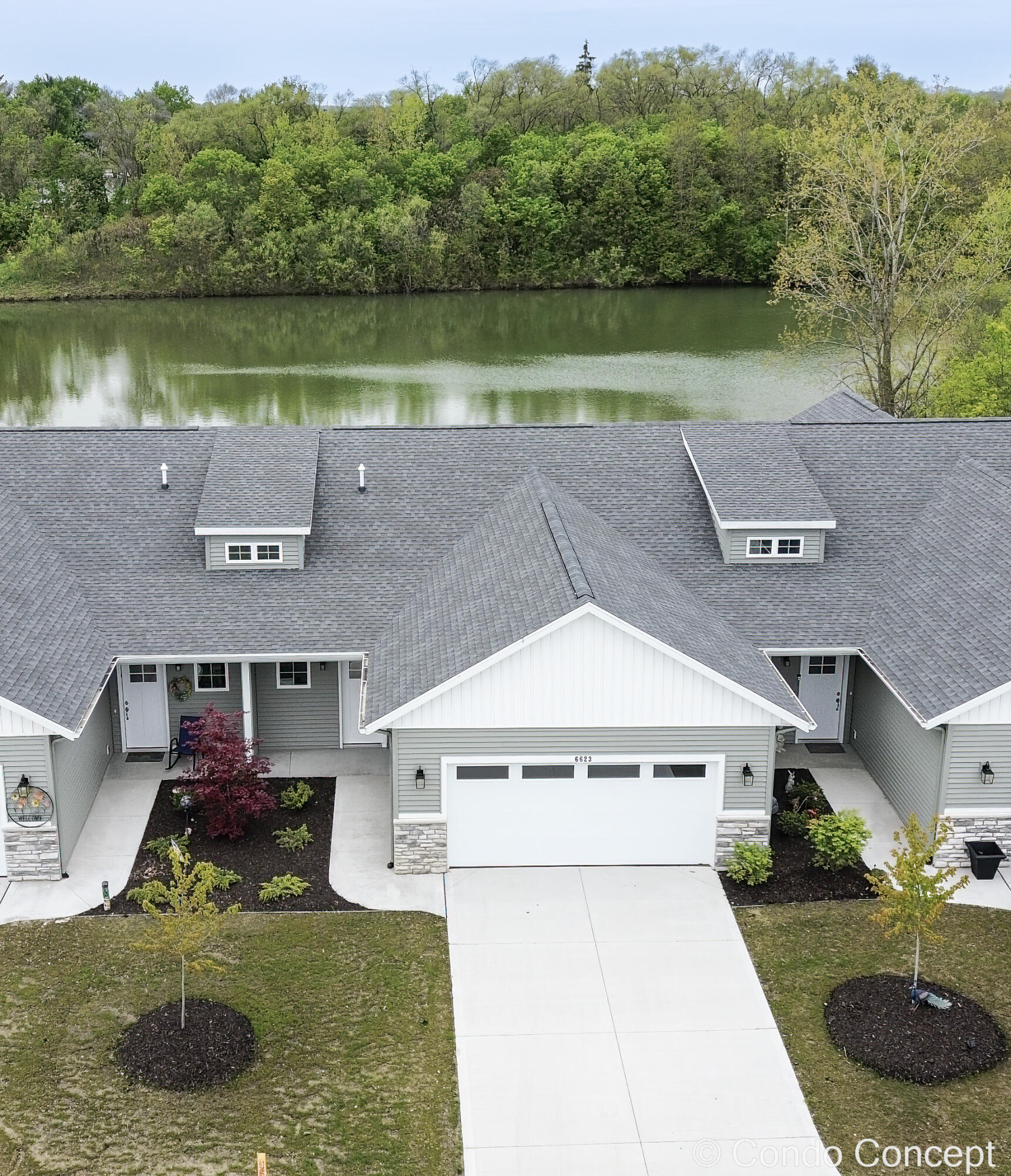 6623 Shoreside Court SE Grand Rapids MI 49548