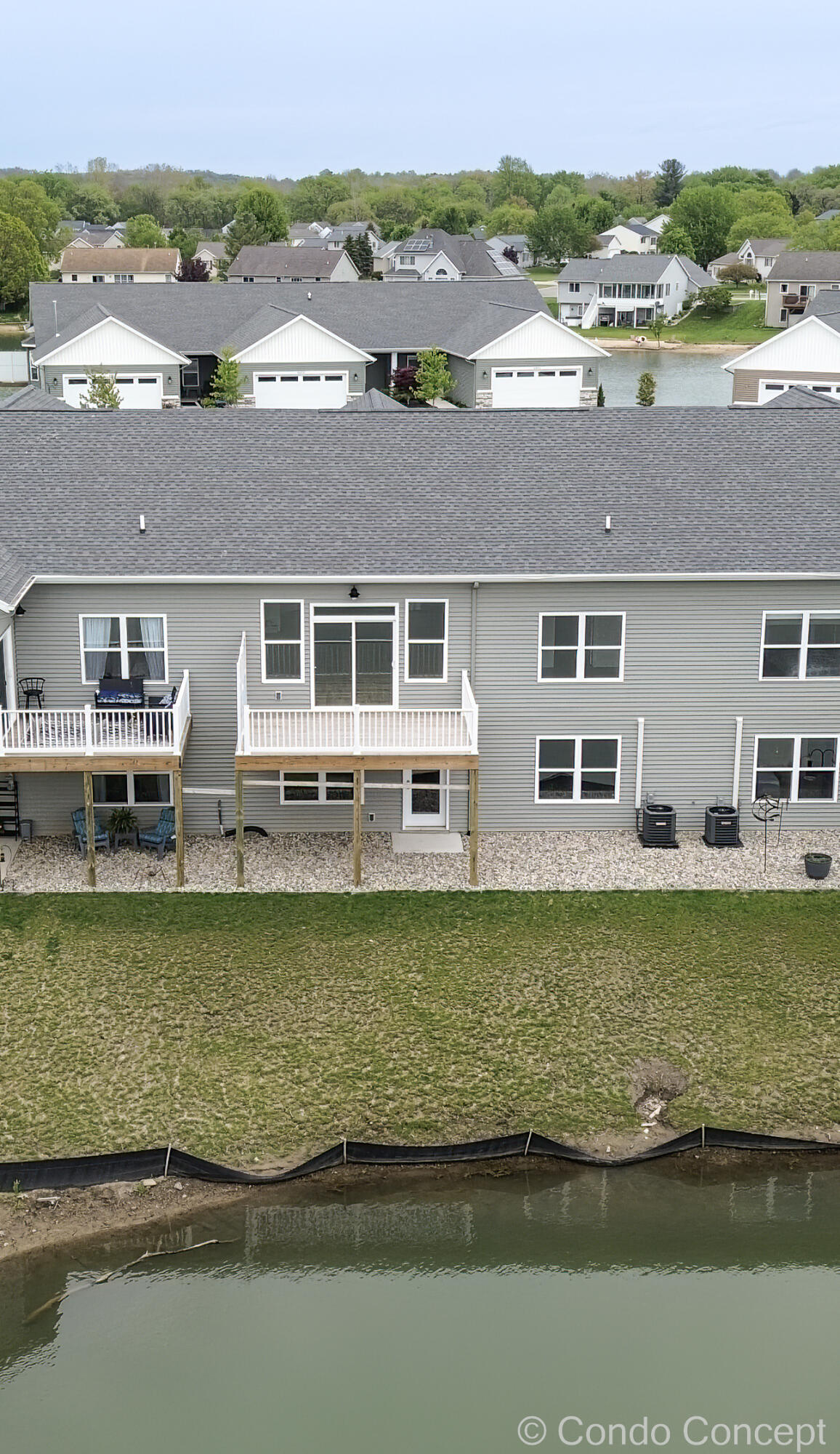 6623 Shoreside Court SE Grand Rapids MI 49548