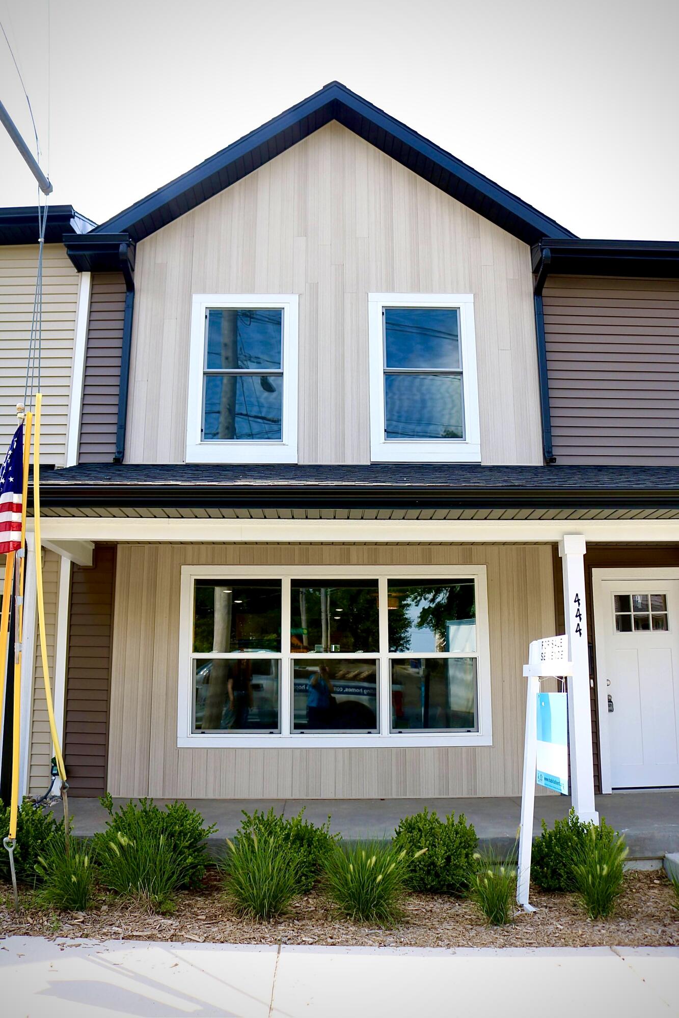 444 Pleasant Street SW Grand Rapids MI 49503