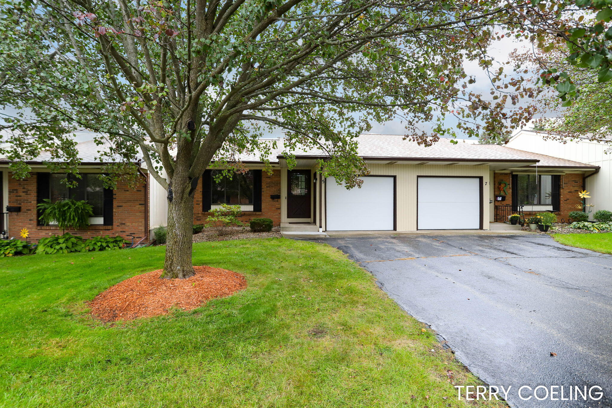 52 Old Mill Drive Holland MI 49423