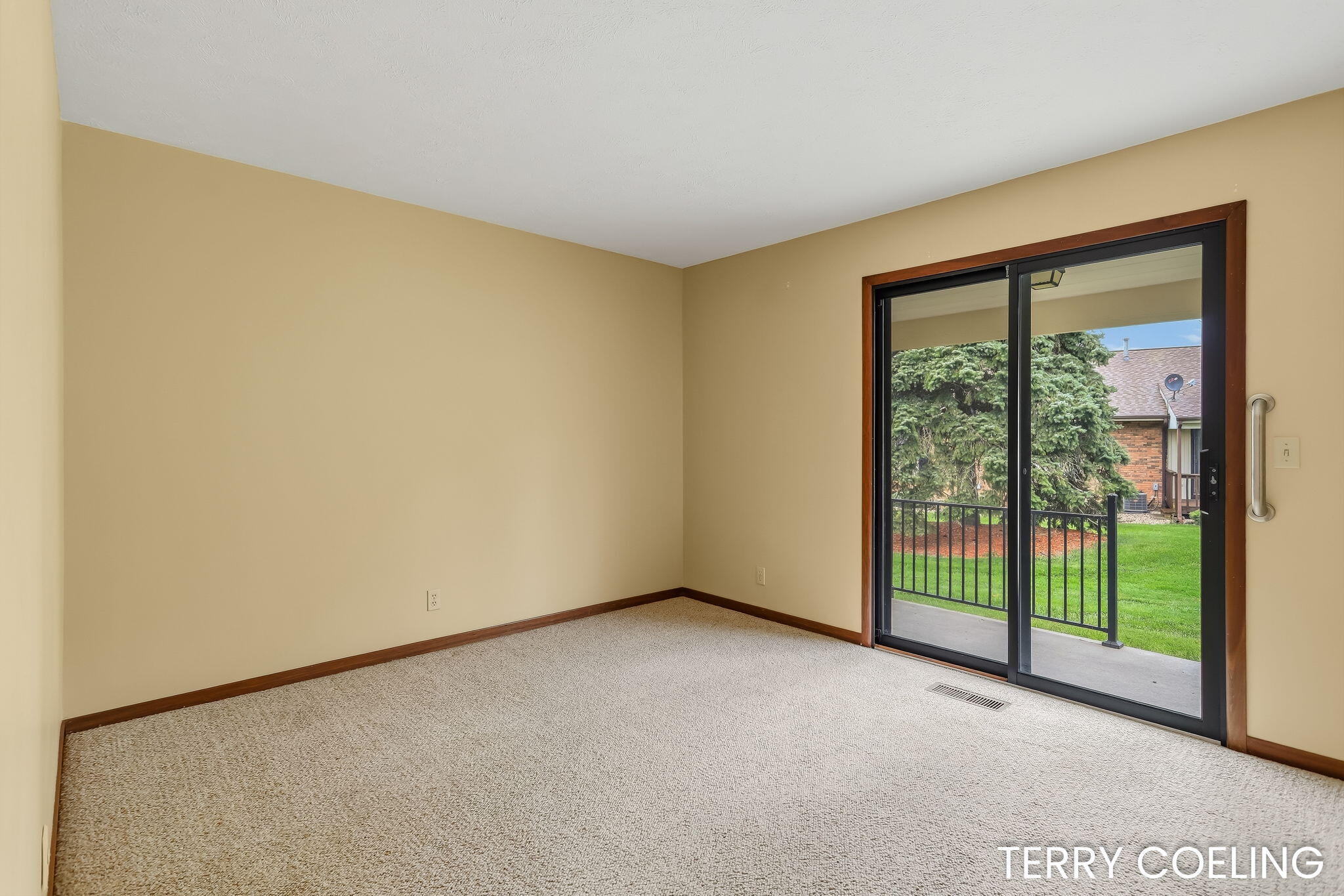 52 Old Mill Drive Holland MI 49423