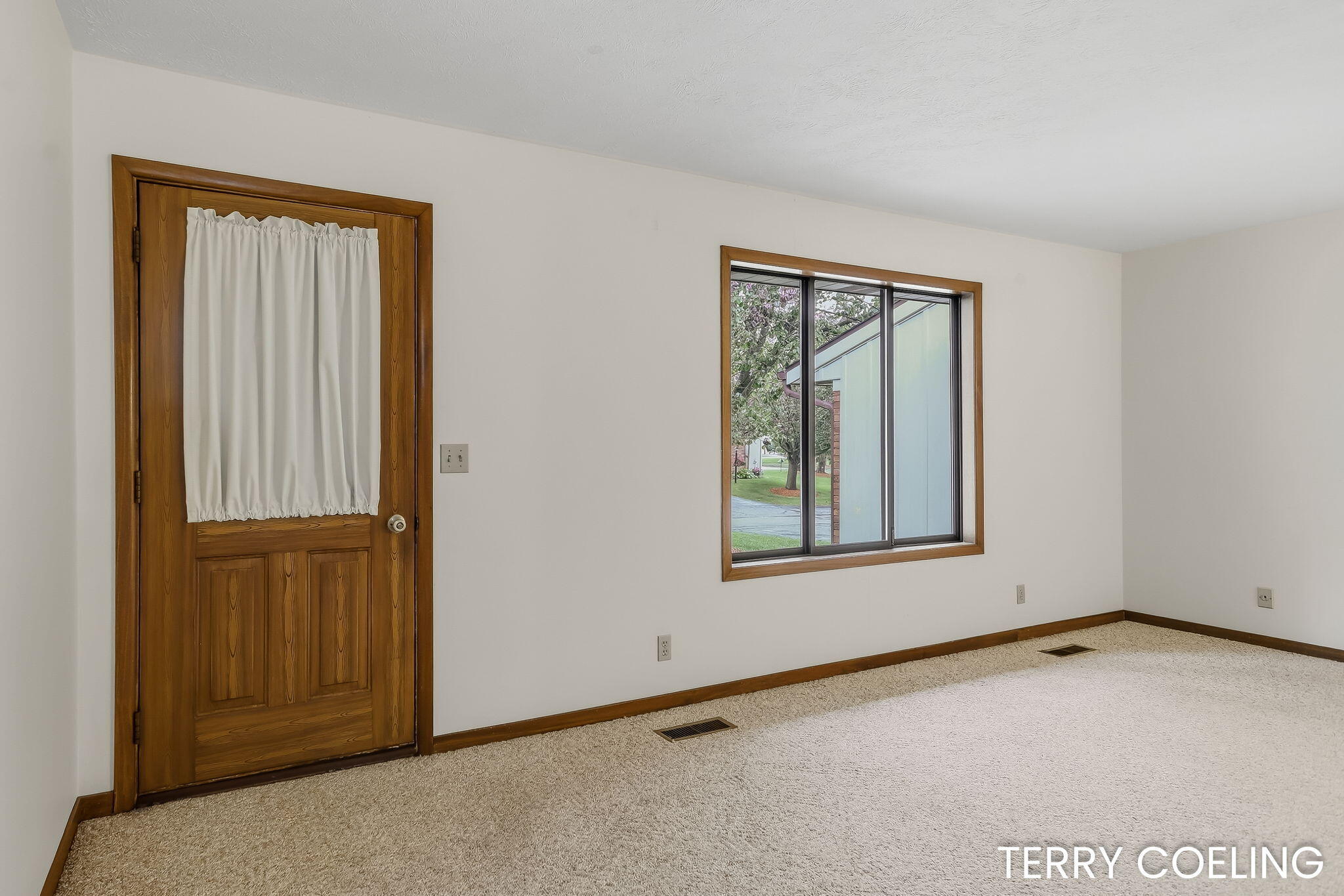 52 Old Mill Drive Holland MI 49423