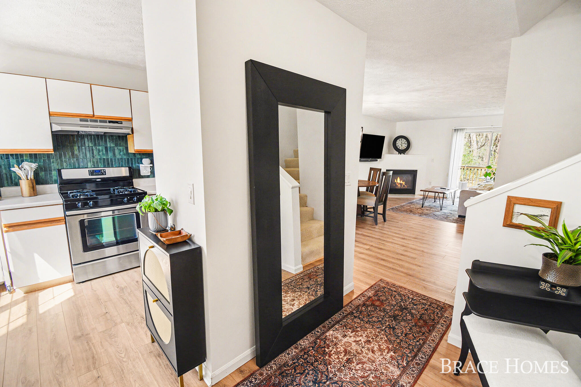 956 Ada Place Drive SE Grand Rapids MI 49546