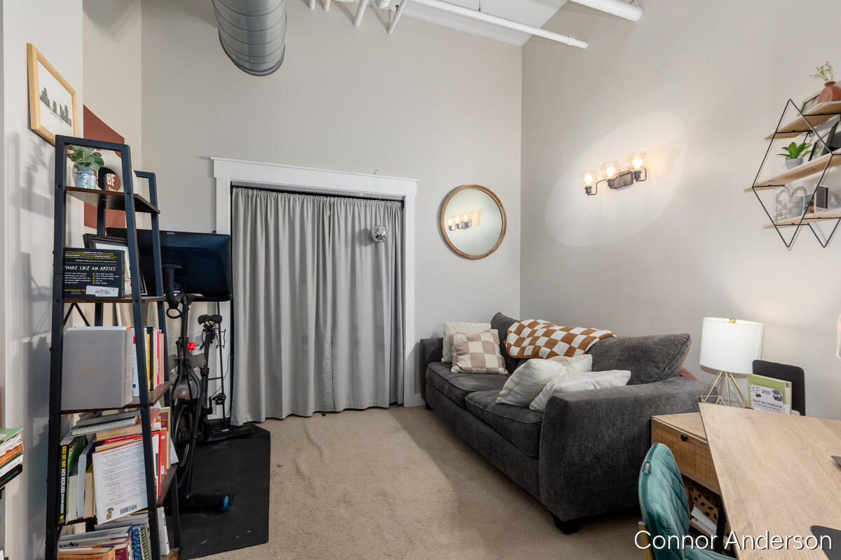 600 Broadway Avenue NW Grand Rapids MI 49504
