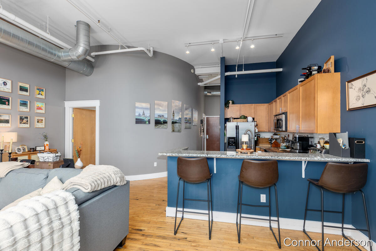 600 Broadway Avenue NW Grand Rapids MI 49504
