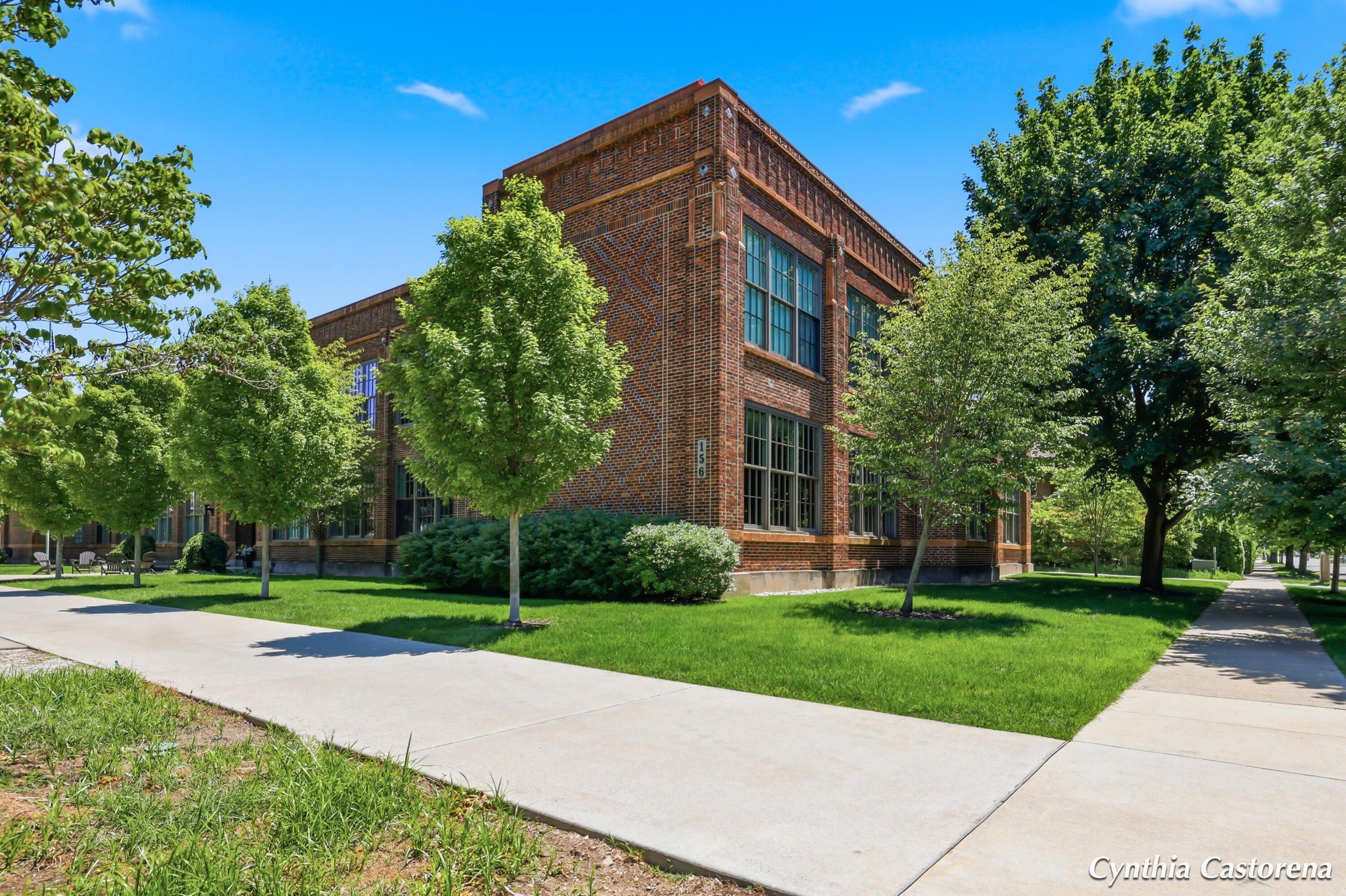 156 W 11th Street Holland MI 49423