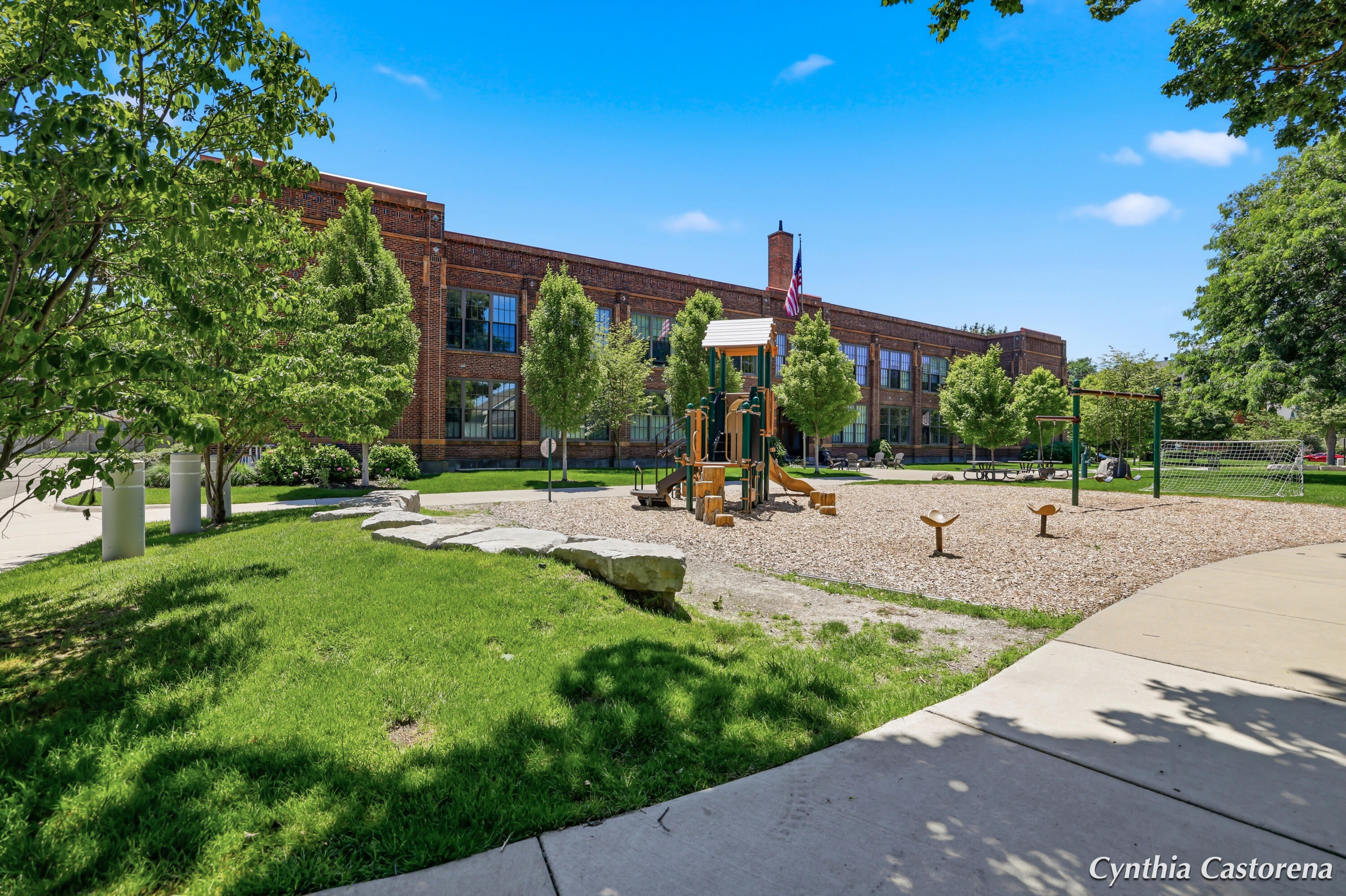 156 W 11th Street Holland MI 49423