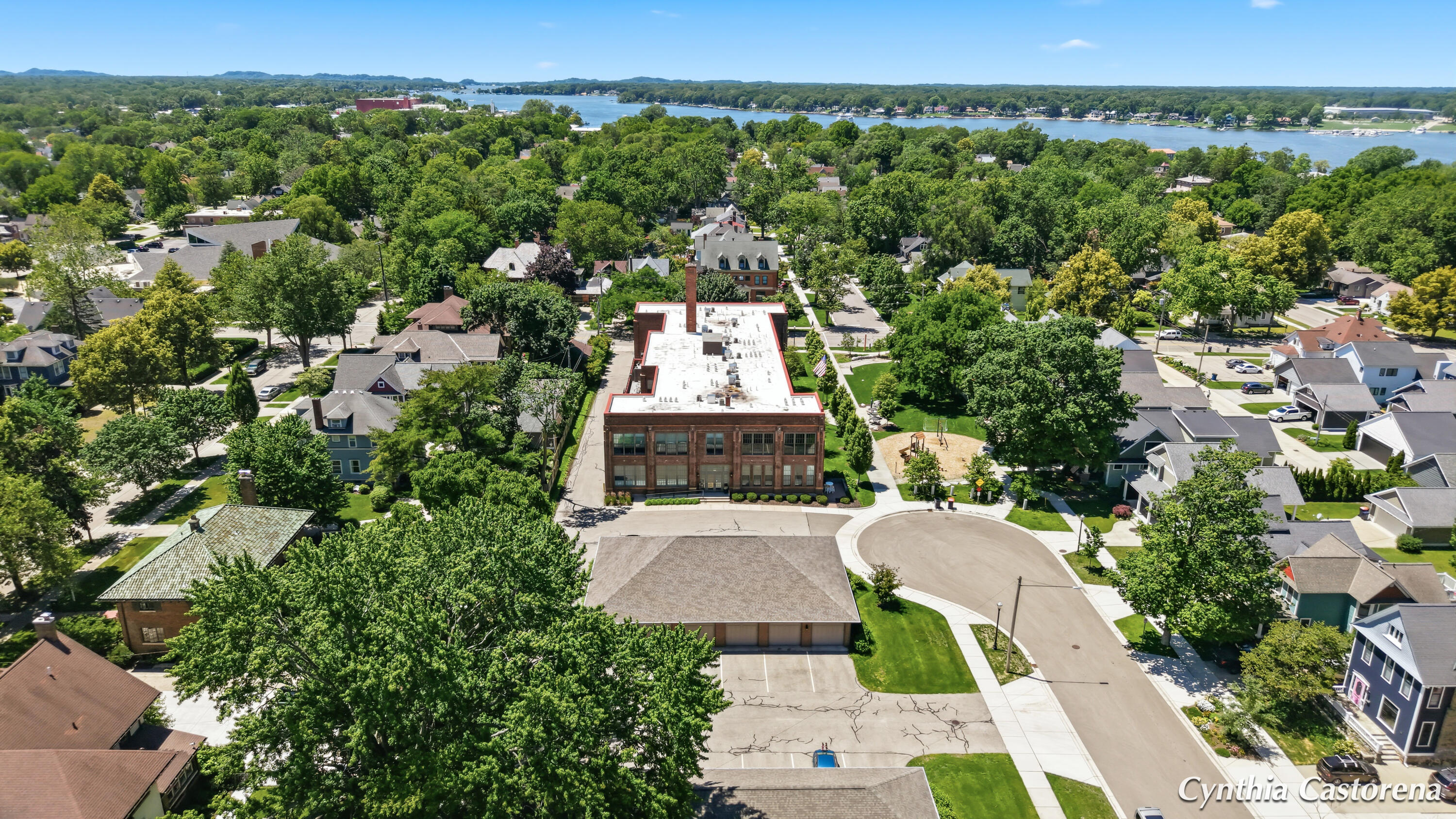 156 W 11th Street Holland MI 49423
