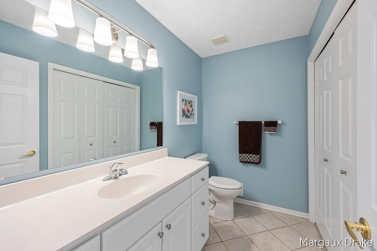 1918 Dunlin Court NE Grand Rapids MI 49505