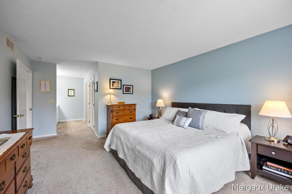 1918 Dunlin Court NE Grand Rapids MI 49505