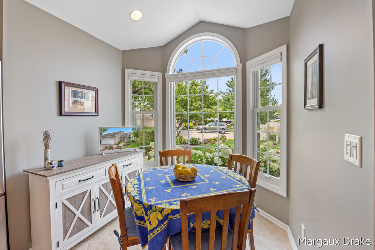 1918 Dunlin Court NE Grand Rapids MI 49505