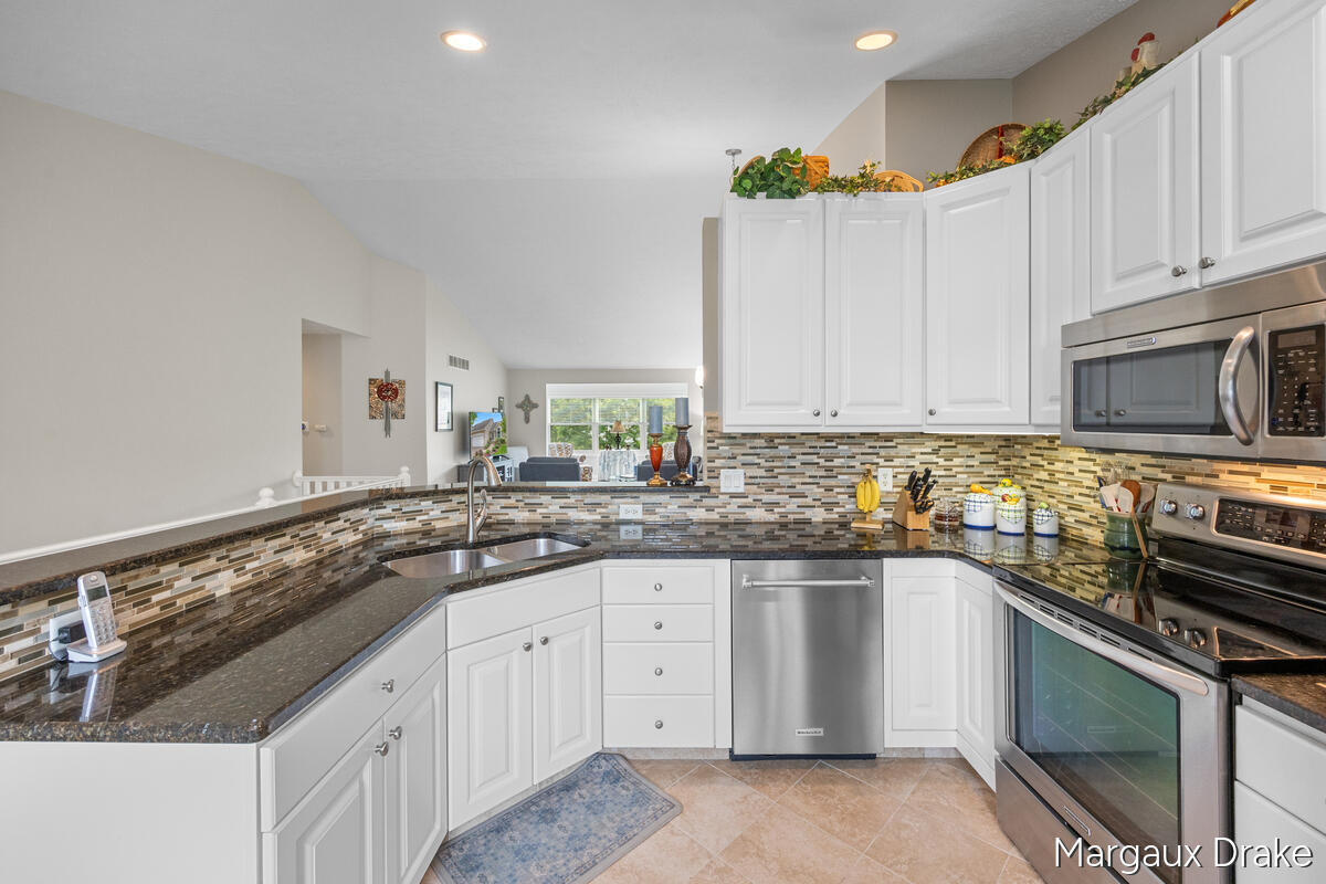 1918 Dunlin Court NE Grand Rapids MI 49505