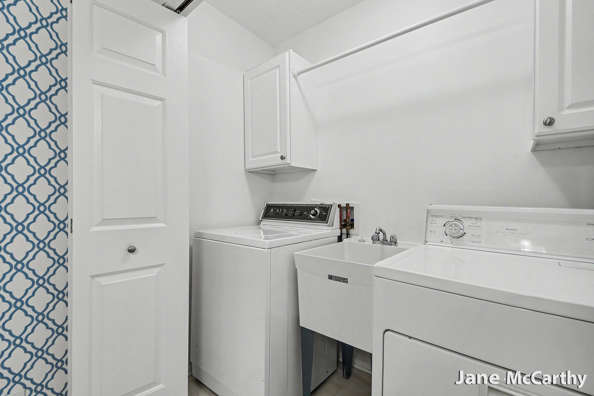 2338 Whimbrel Court NE Grand Rapids MI 49505