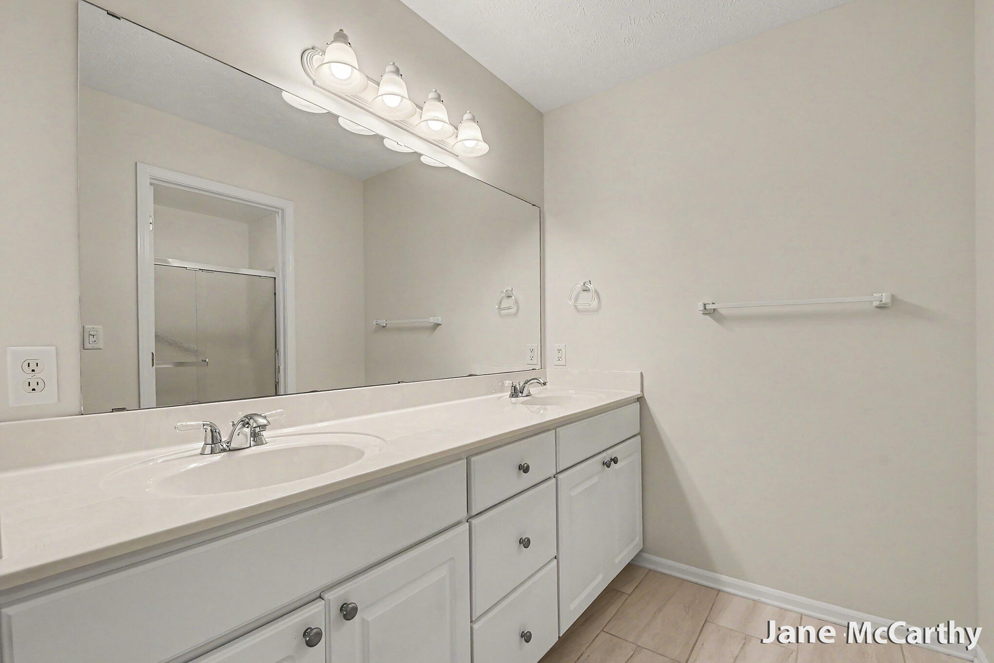 2338 Whimbrel Court NE Grand Rapids MI 49505