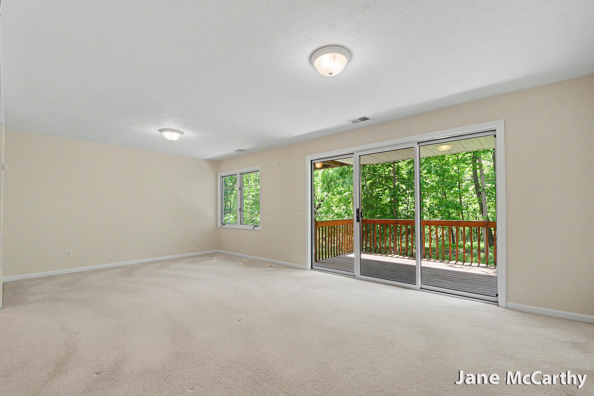 2338 Whimbrel Court NE Grand Rapids MI 49505