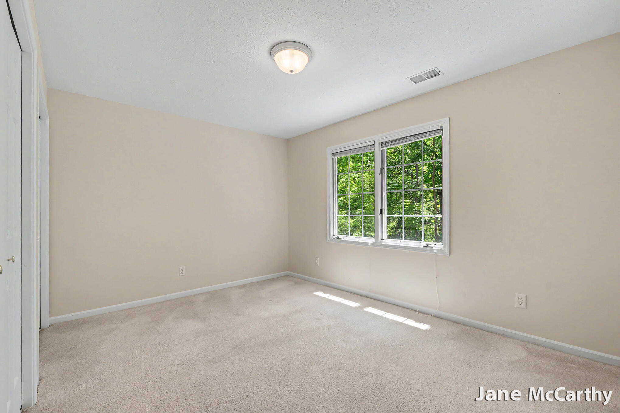 2338 Whimbrel Court NE Grand Rapids MI 49505