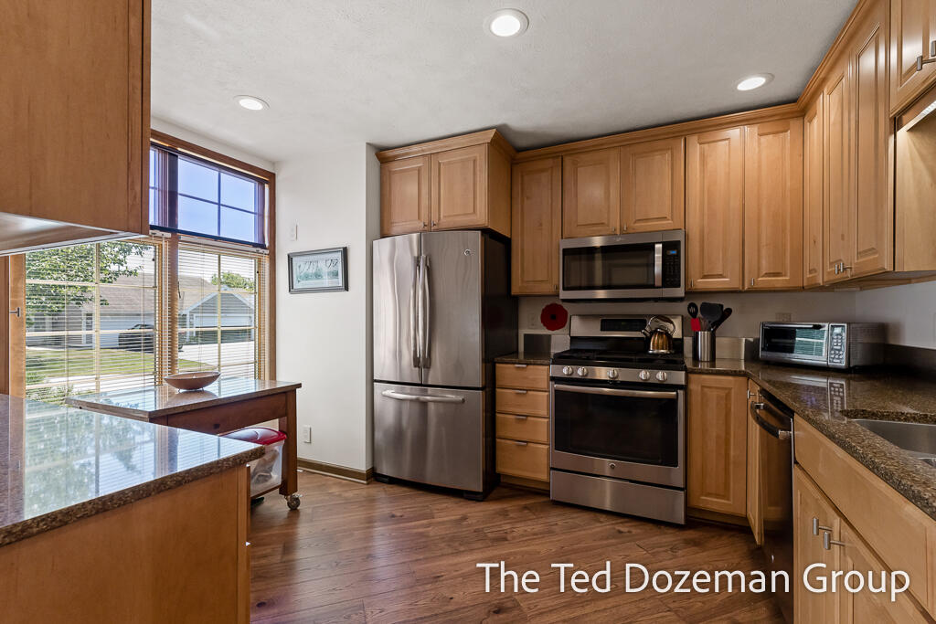 854 Claremont Court Holland MI 49423