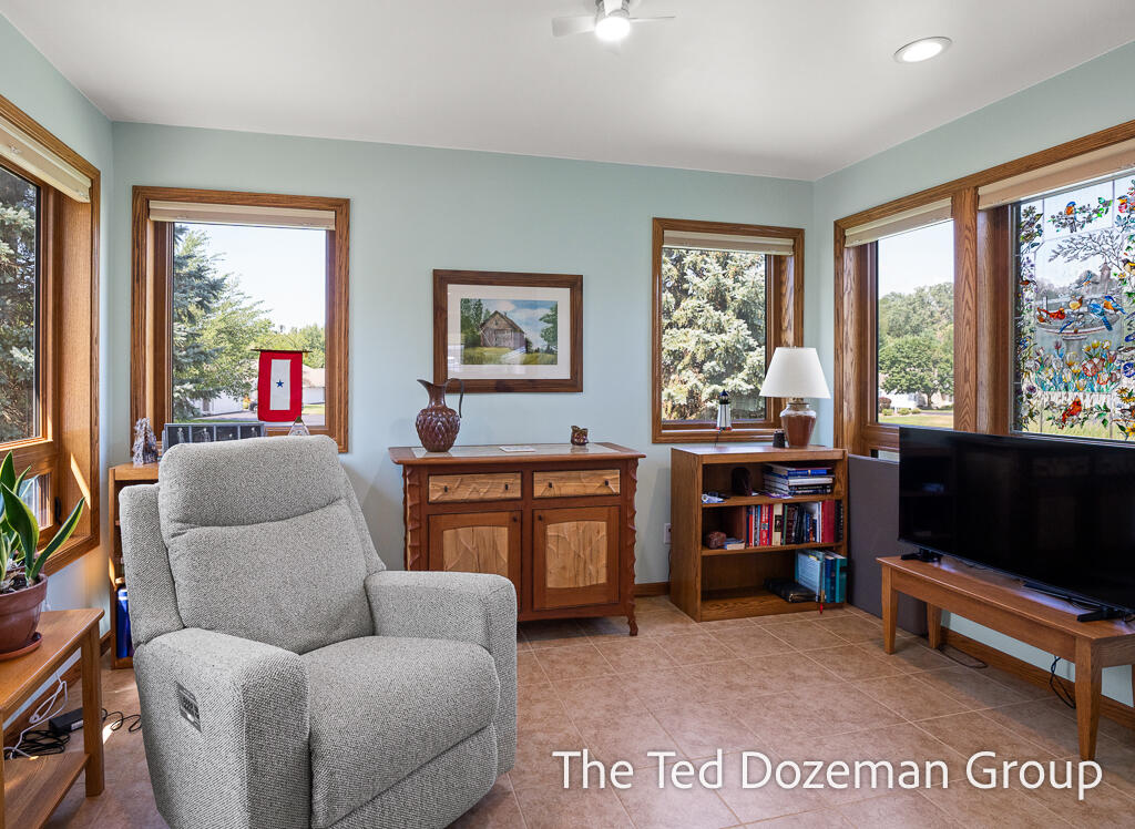 854 Claremont Court Holland MI 49423