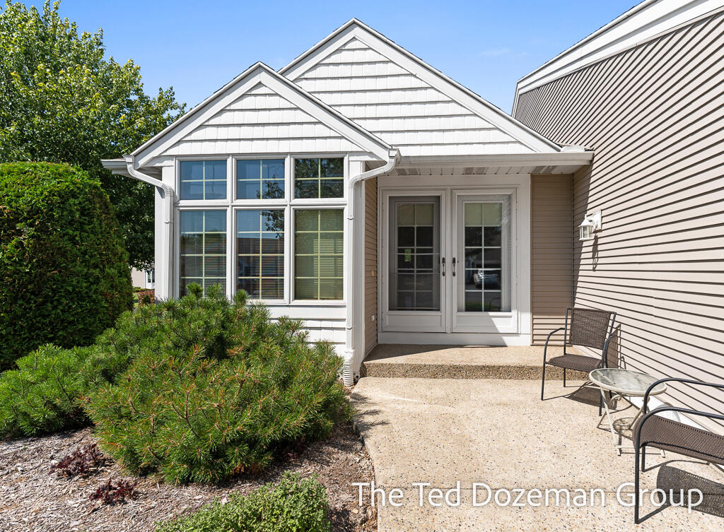 854 Claremont Court Holland MI 49423
