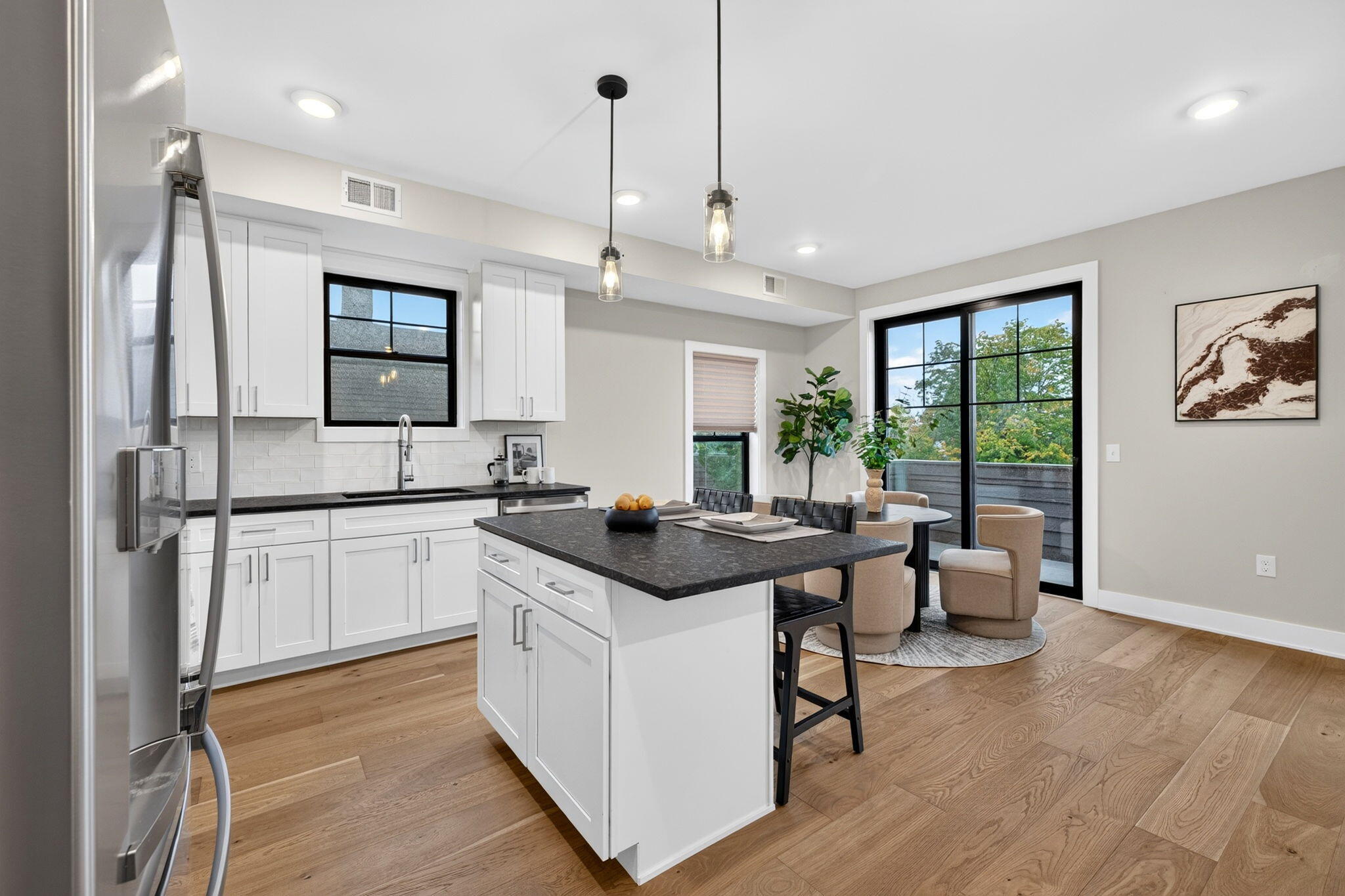 826 Fairview Avenue NE Grand Rapids MI 49503