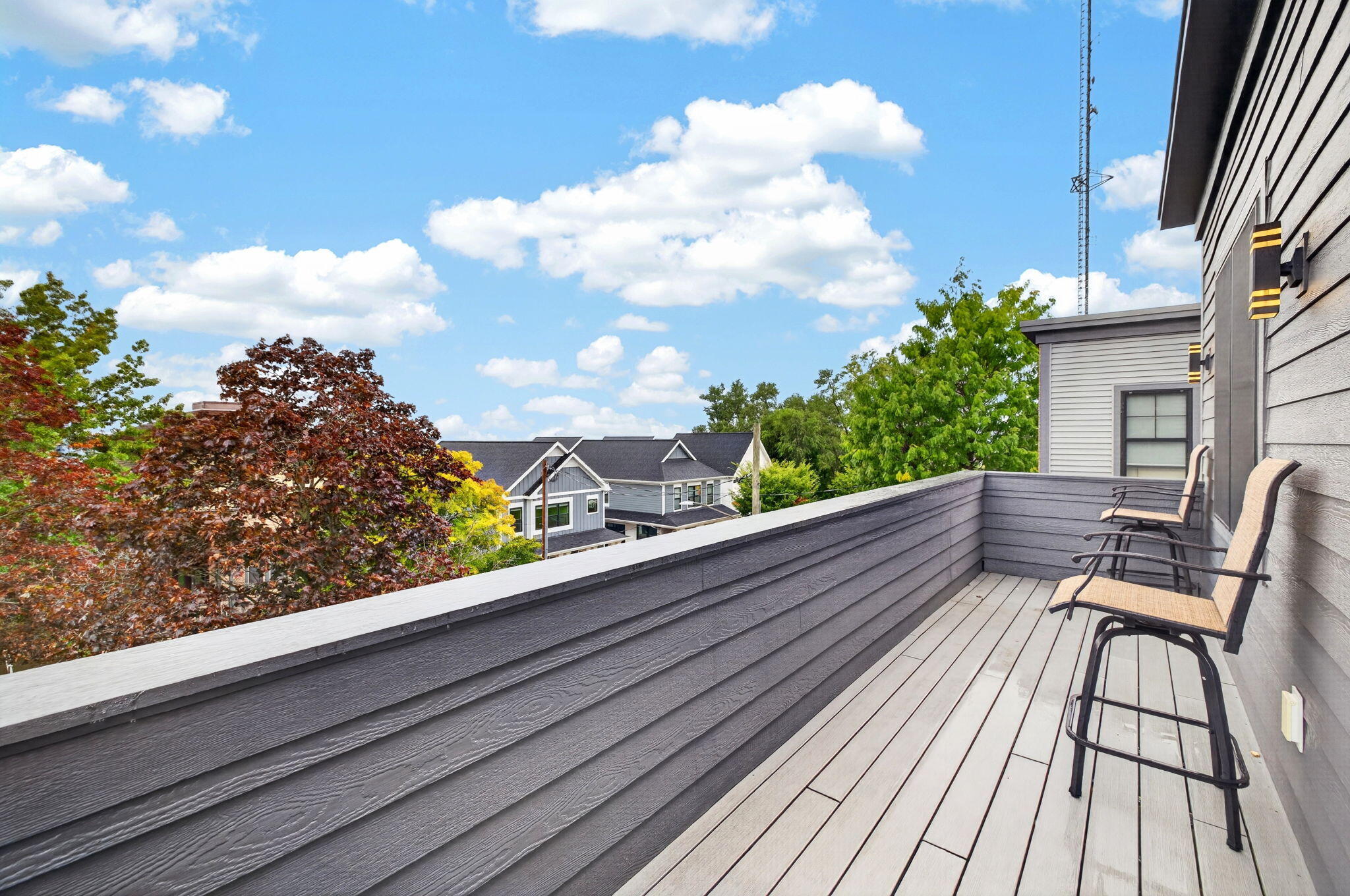 826 Fairview Avenue NE Grand Rapids MI 49503