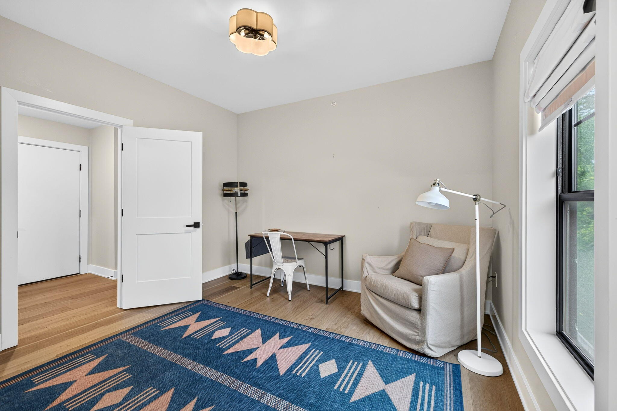 826 Fairview Avenue NE Grand Rapids MI 49503