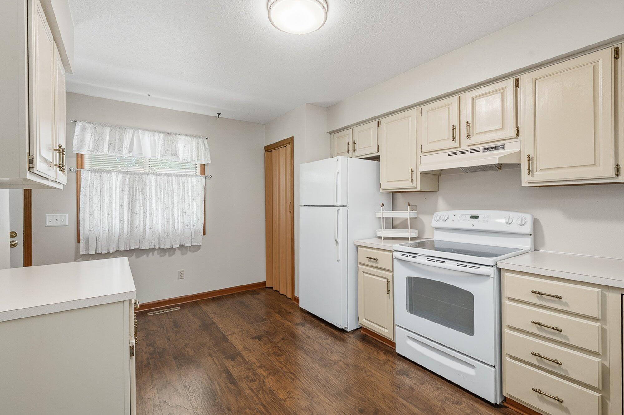 5128 Green Meadow Road Kalamazoo MI 49009