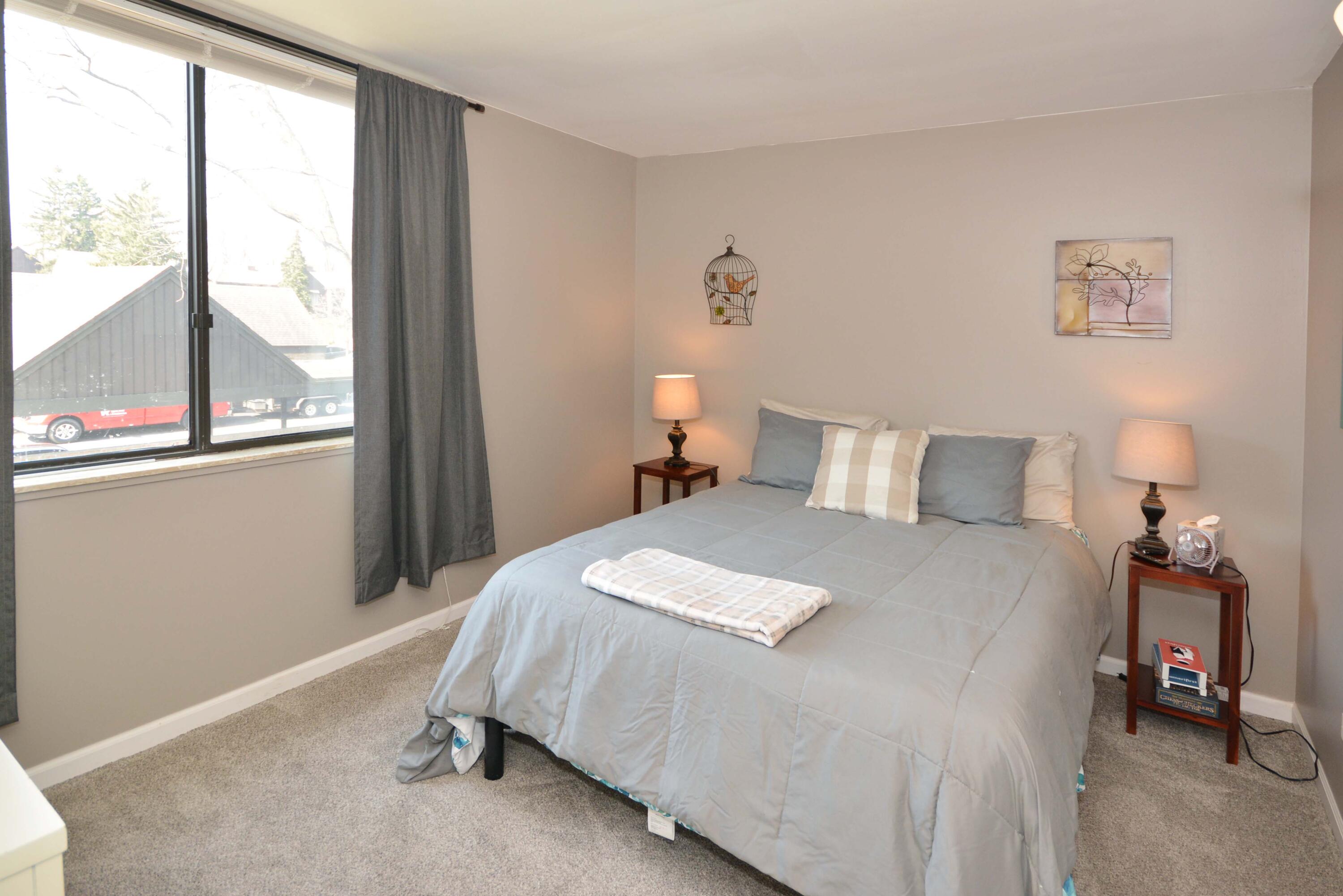 230 Falkirk Court Kalamazoo MI 49006