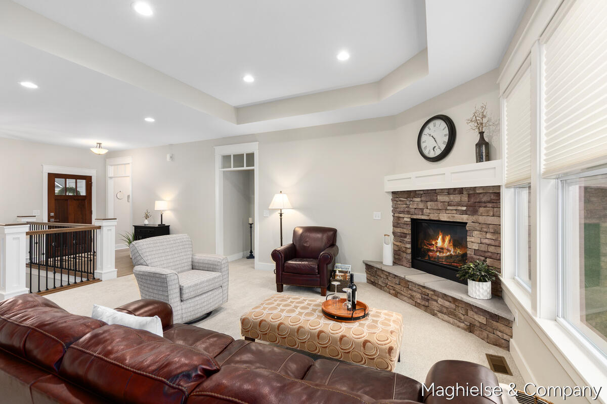 8374 Rose Ridge Drive Rockford MI 49341