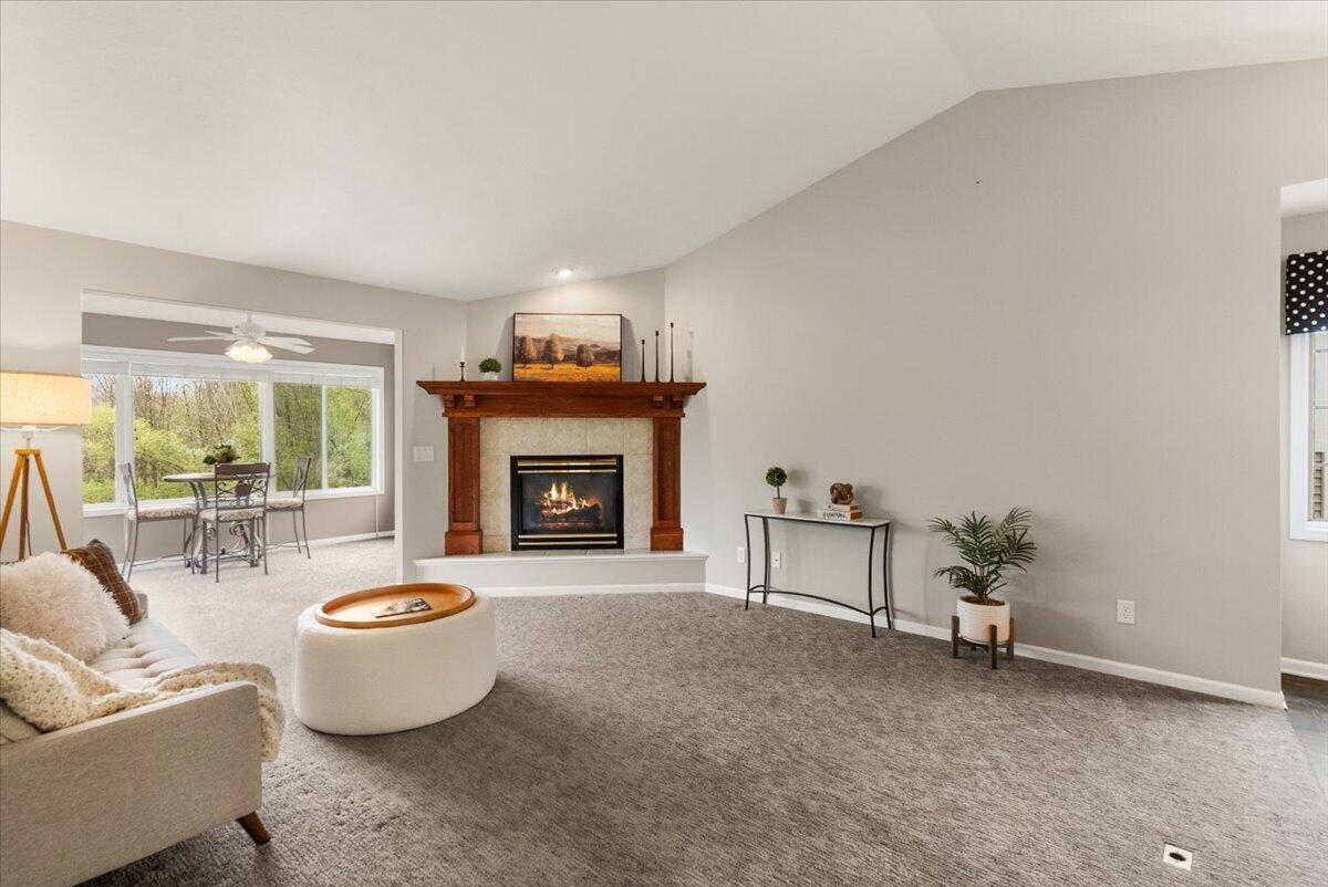 2107 Blue Bell Way NW Grand Rapids MI 49504