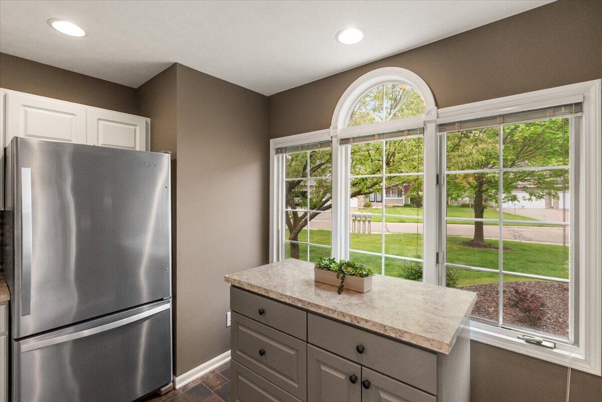 2107 Blue Bell Way NW Grand Rapids MI 49504