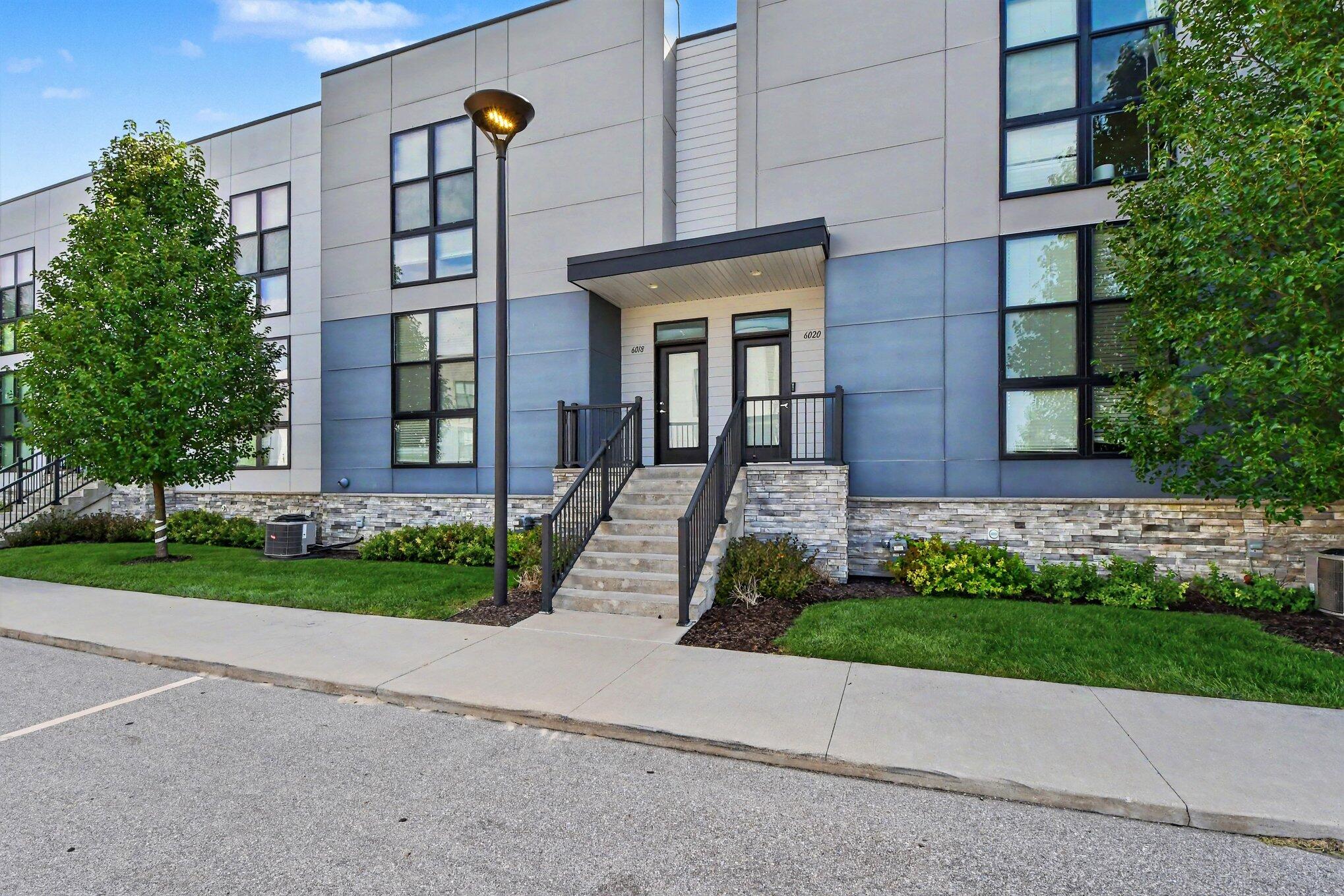 6018 Port View Drive SE Grand Rapids MI 49512
