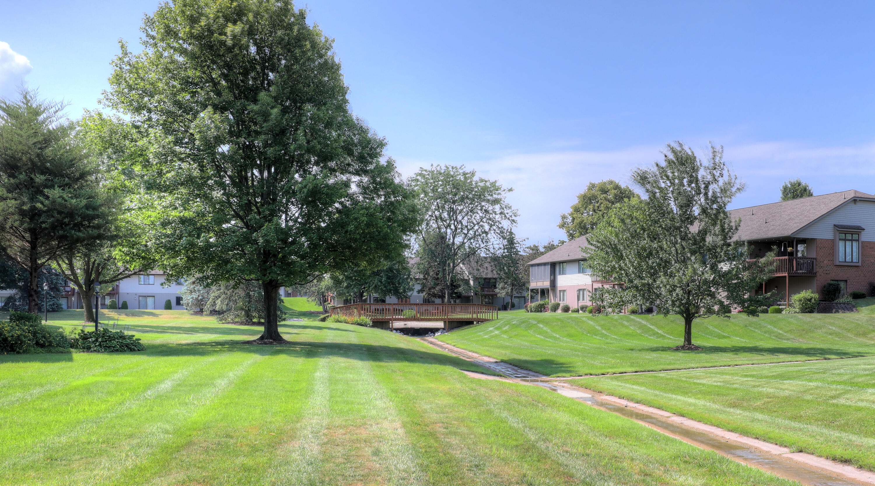 265 Interlaken Court Zeeland MI 49464