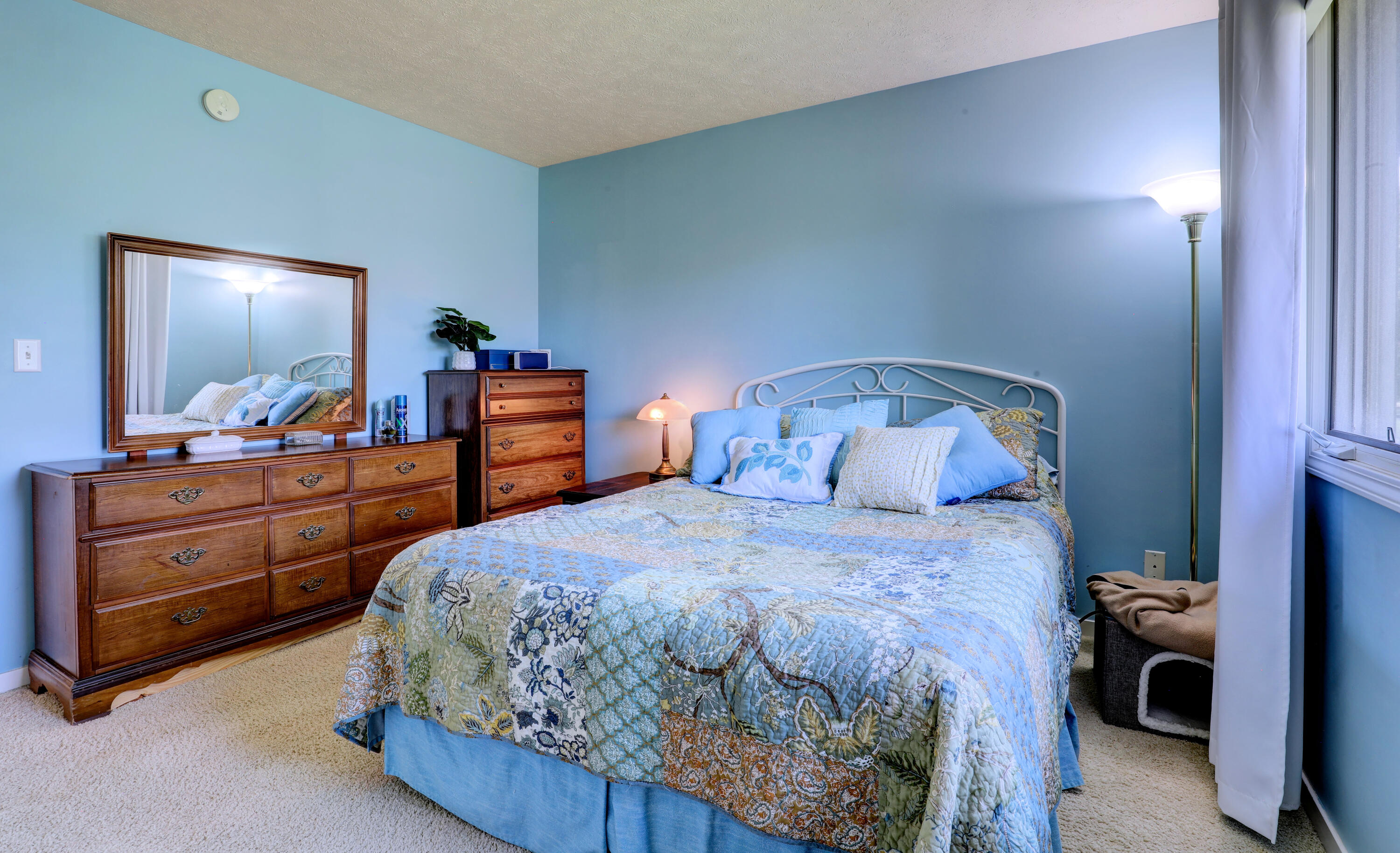 265 Interlaken Court Zeeland MI 49464